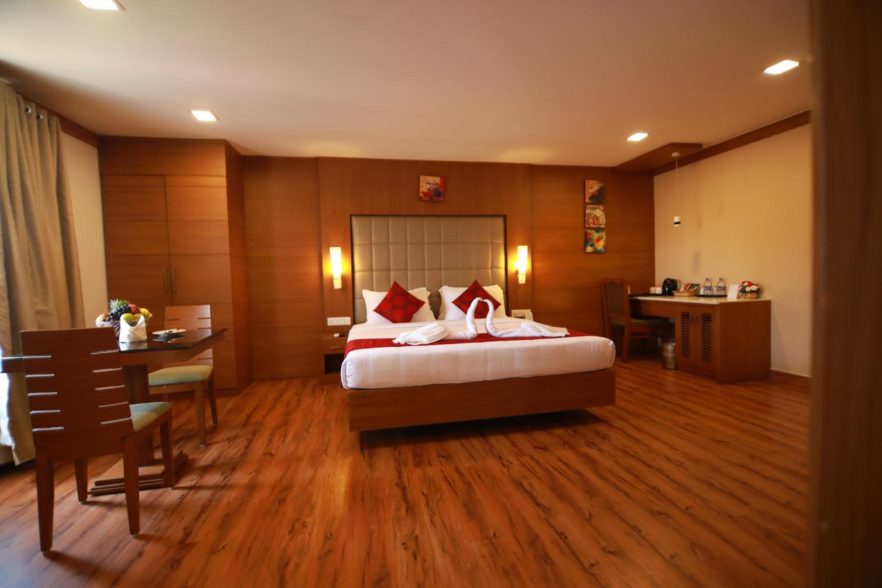 Deluxe Suite