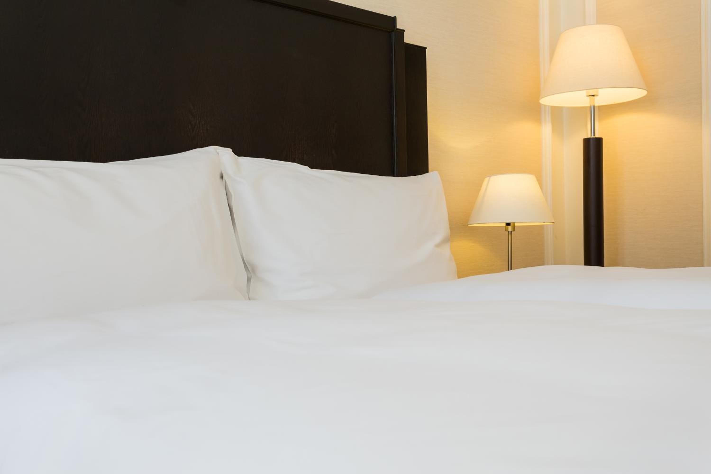 Economy Double Room - Photo 4