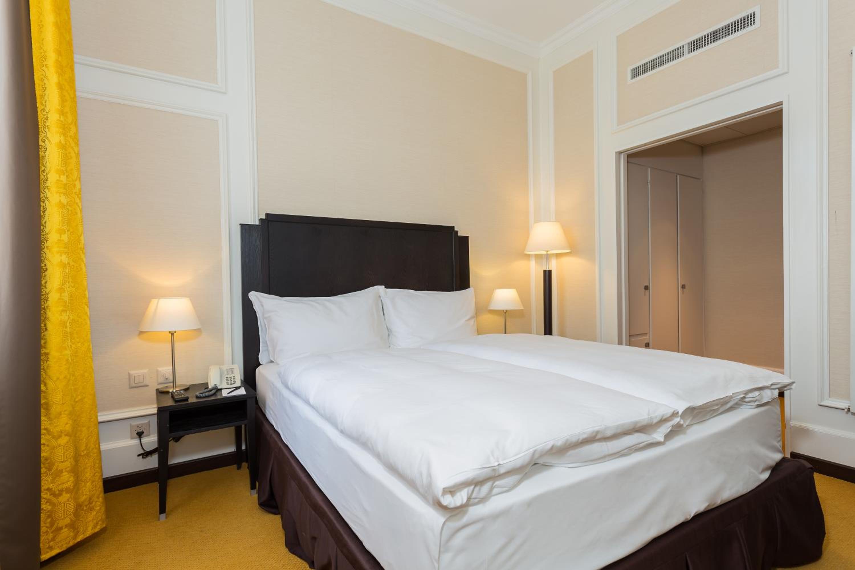 Economy Double Room - Photo 1