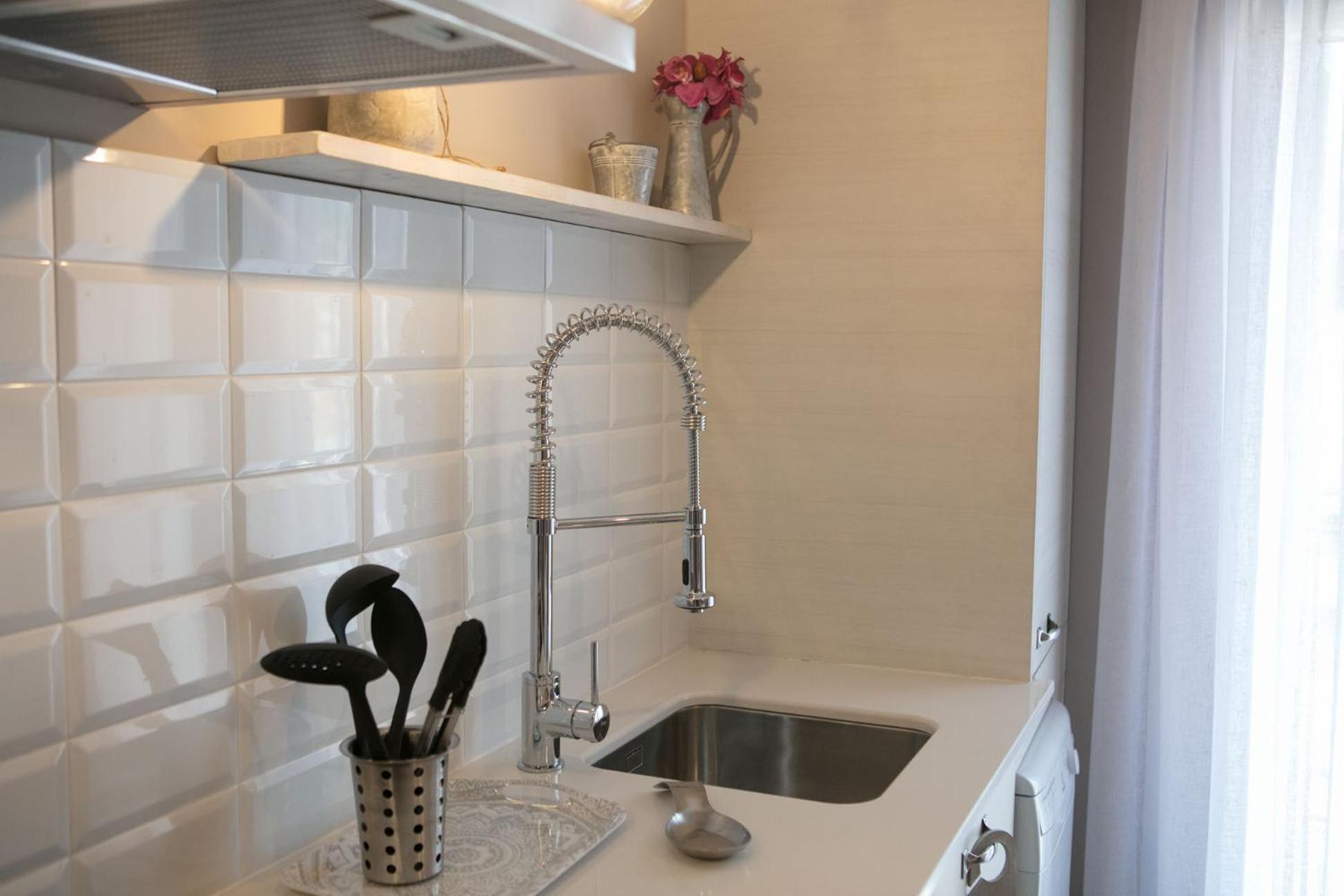 One-Bedroom Apartment - Photo 13