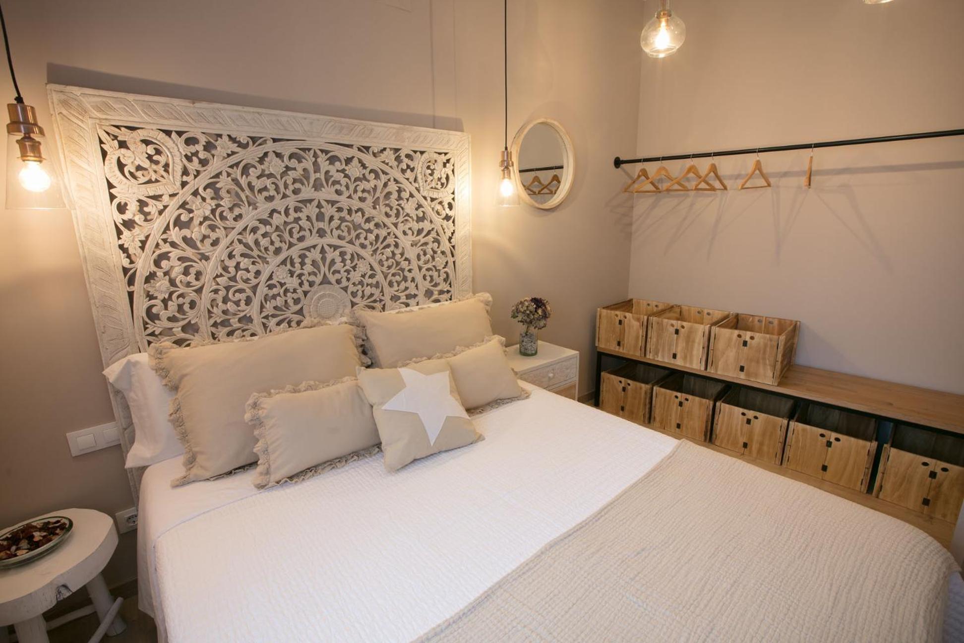 One-Bedroom Apartment - Photo 9
