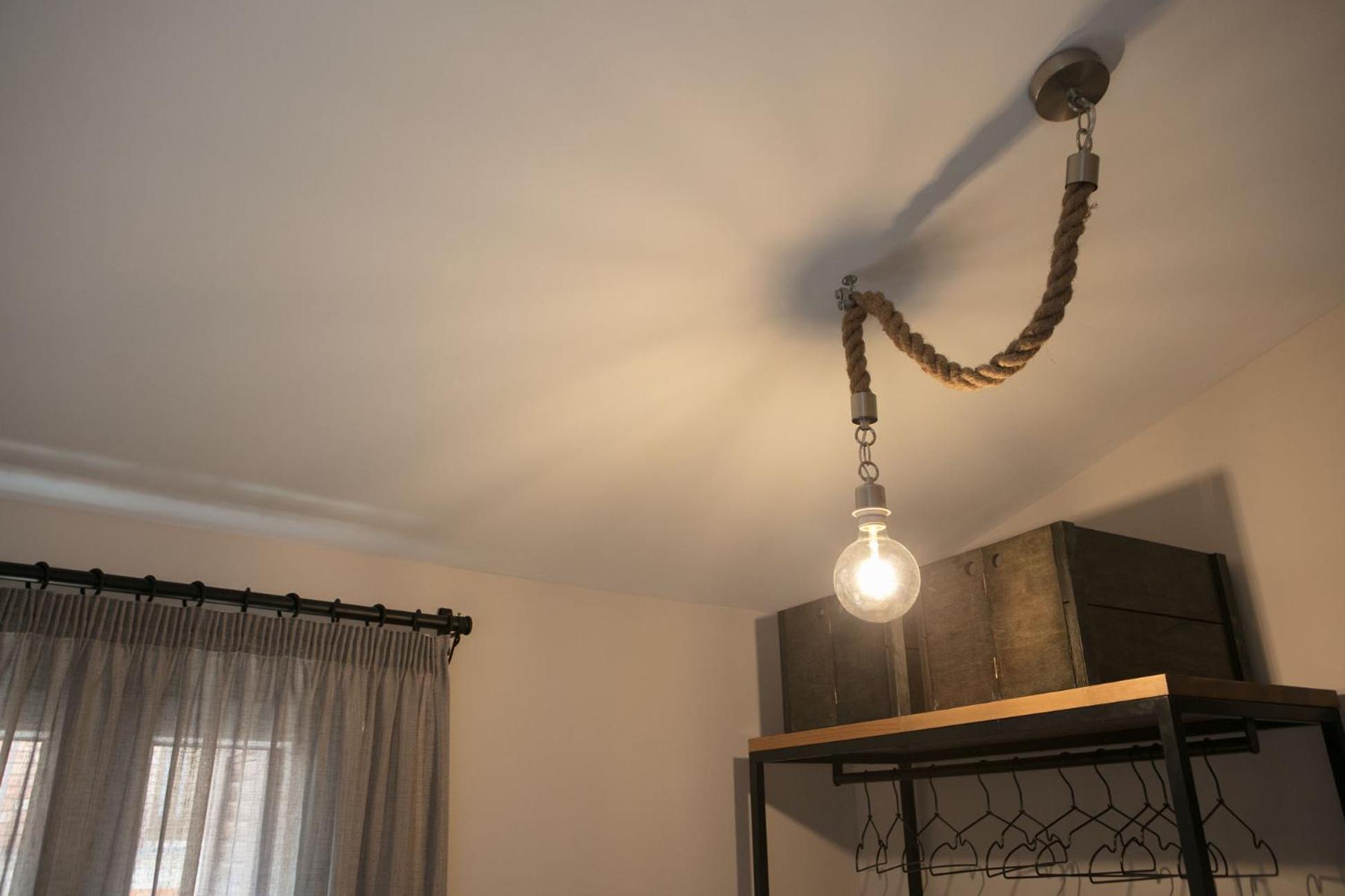 Two-Bedroom Apartment - Photo 8
