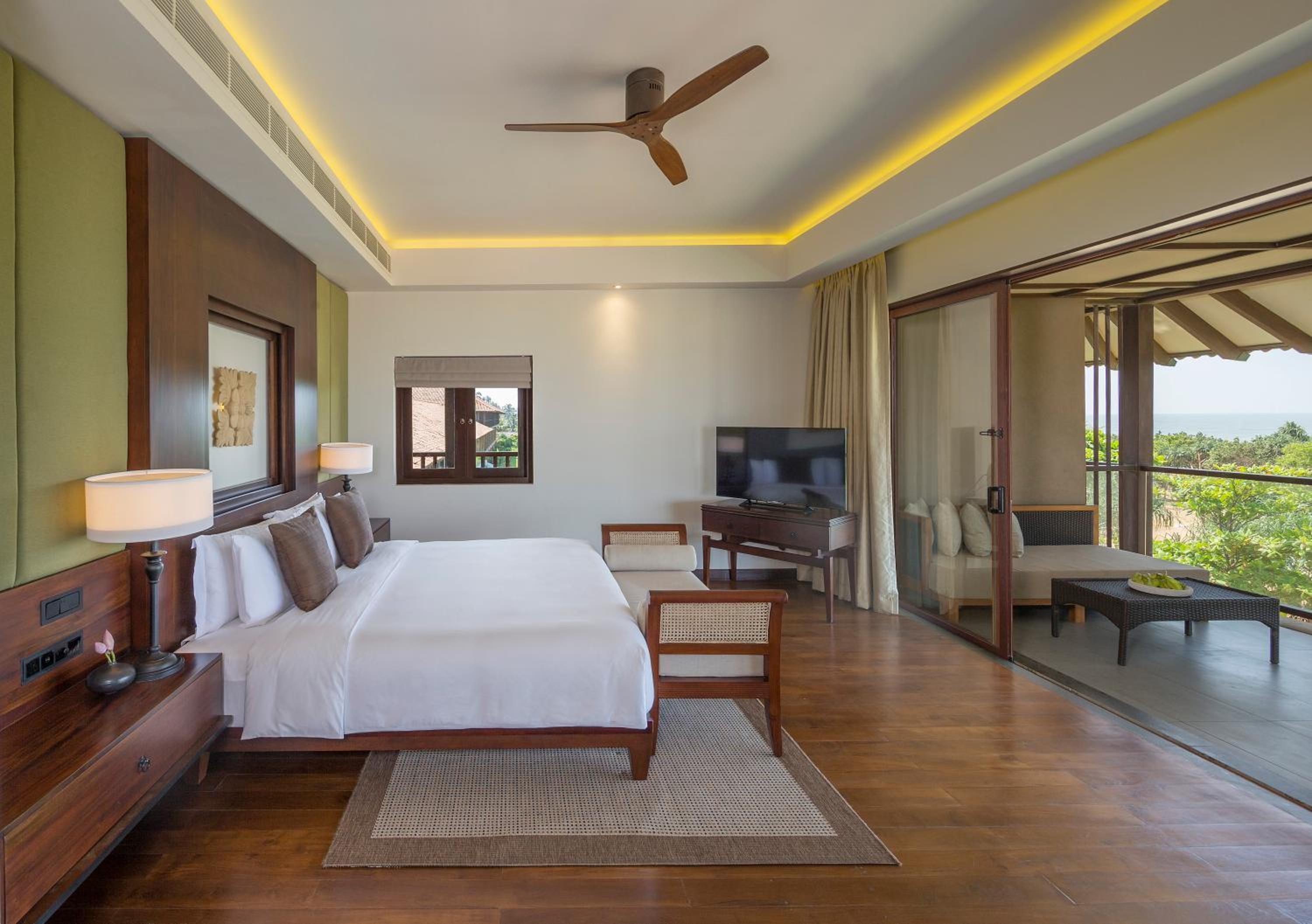 One Bedroom Ocean View Suite