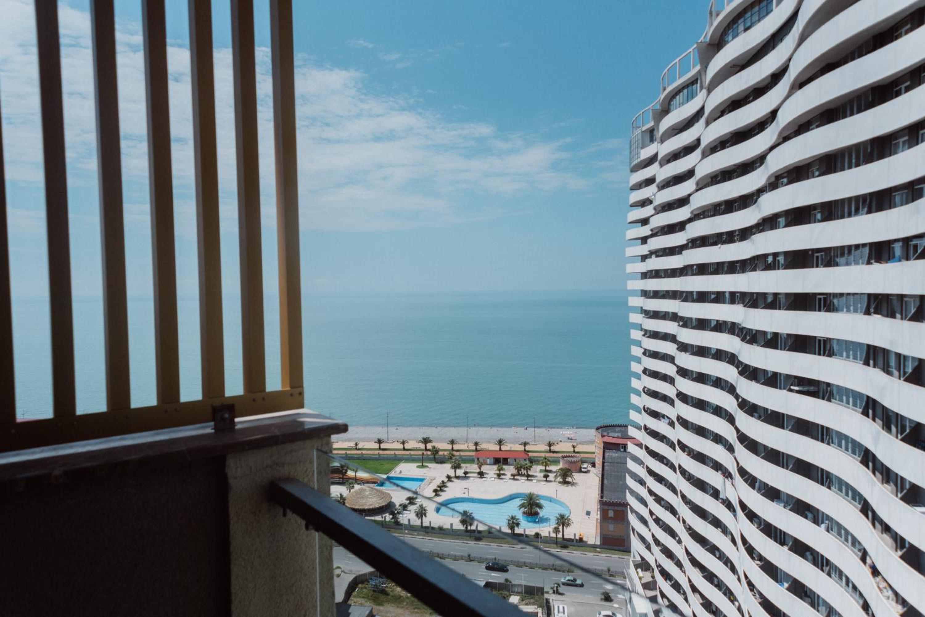 Standard Double or Twin Room with Sea View - Photo 37