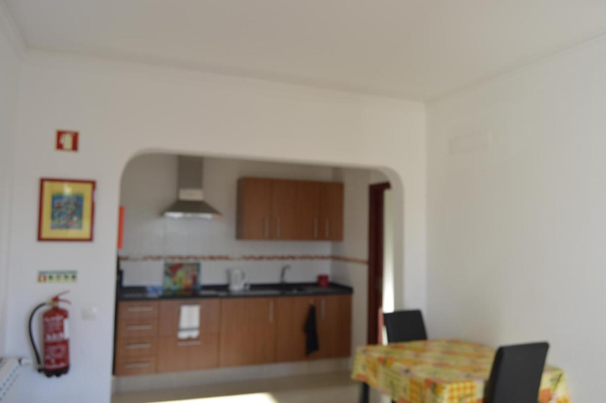 One-Bedroom Apartment with Country View