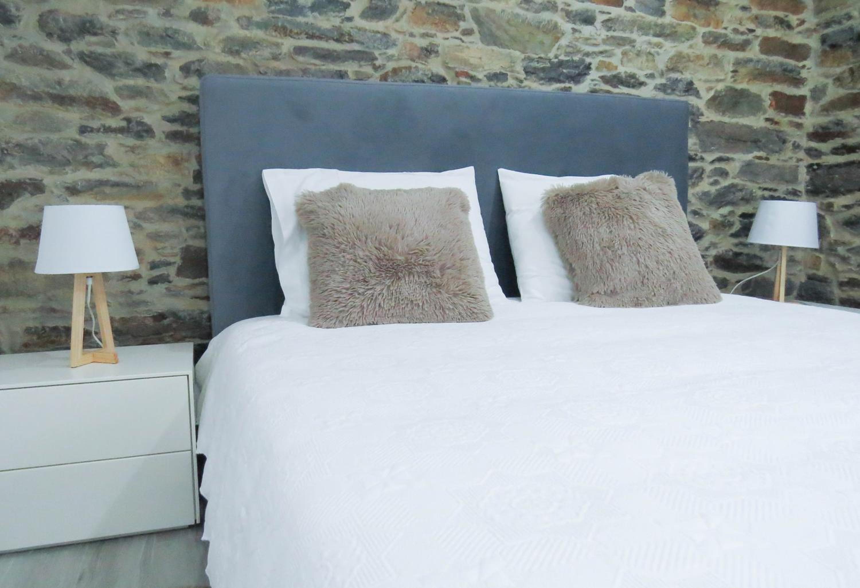 Two-Bedroom Townhouse - Photo 8