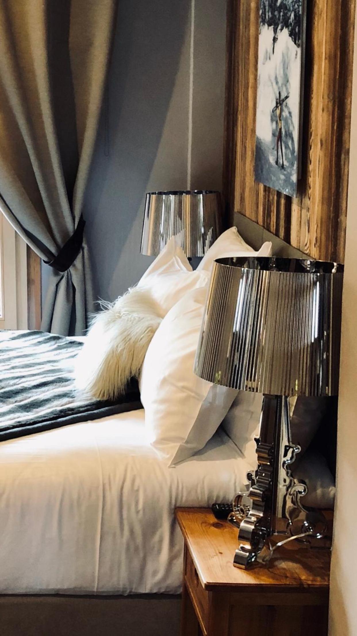 Junior Suite with Mountain View - Photo 9