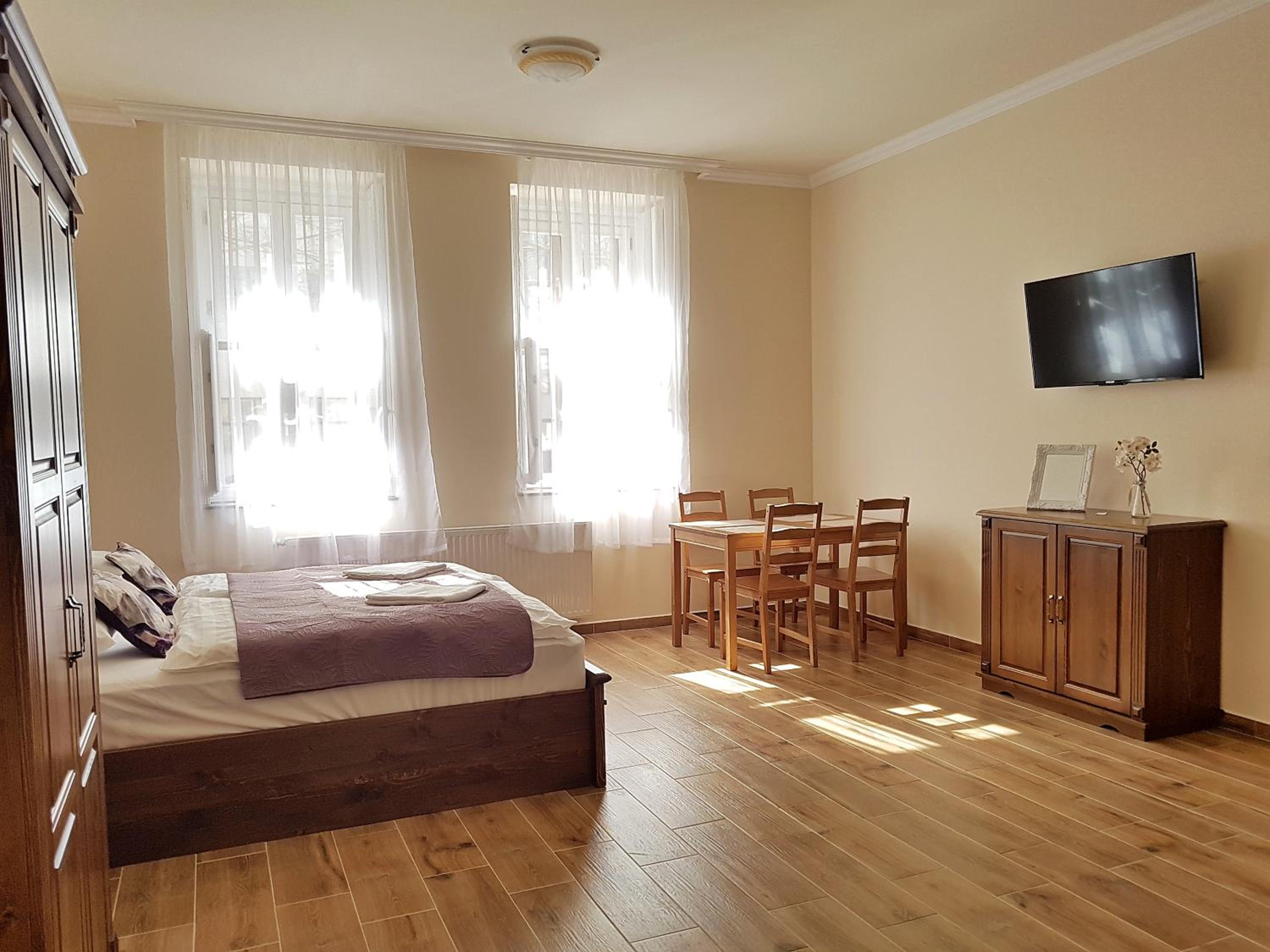 Deluxe Apartment - Photo 3