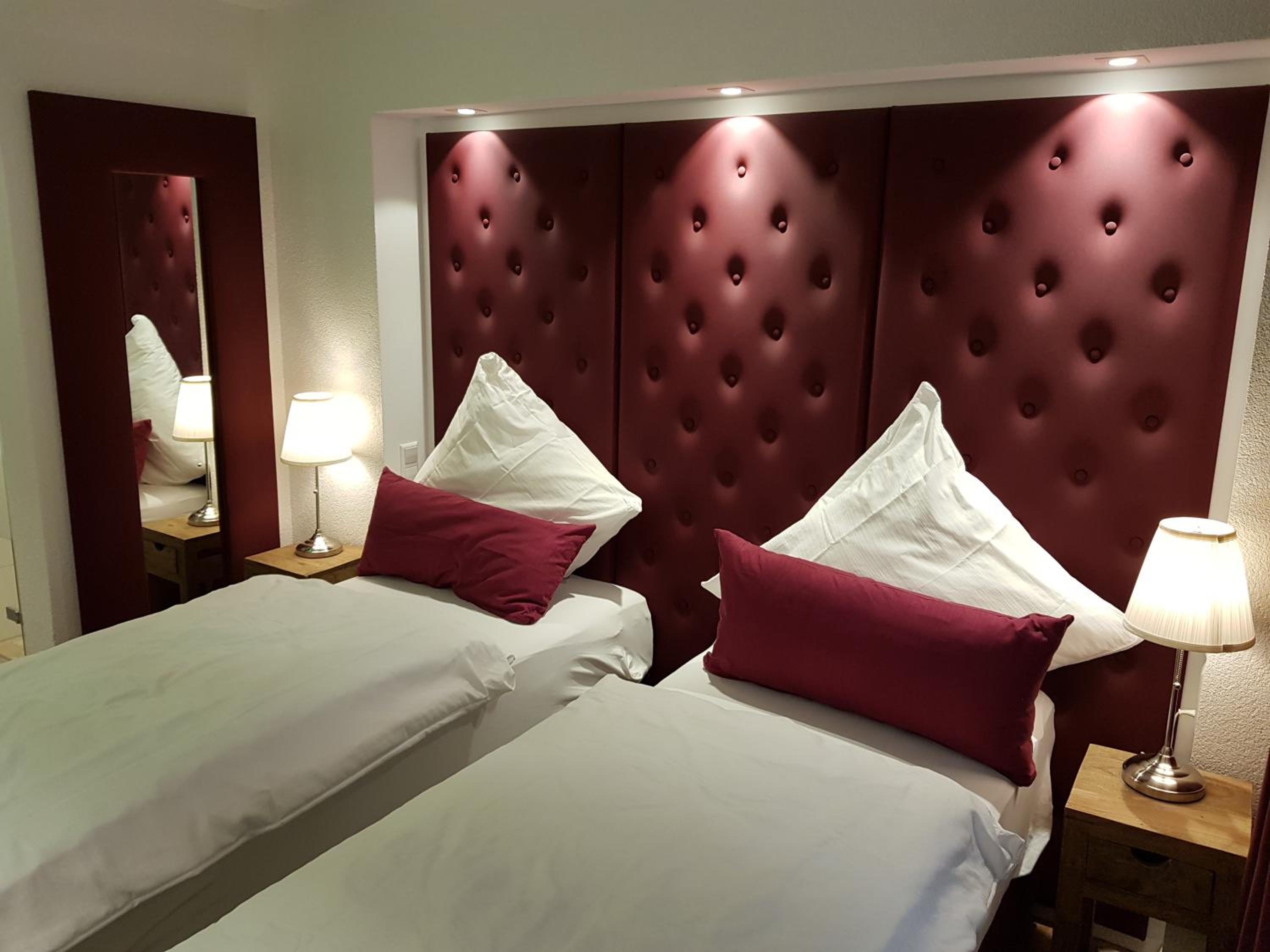 Double Room - Photo 3
