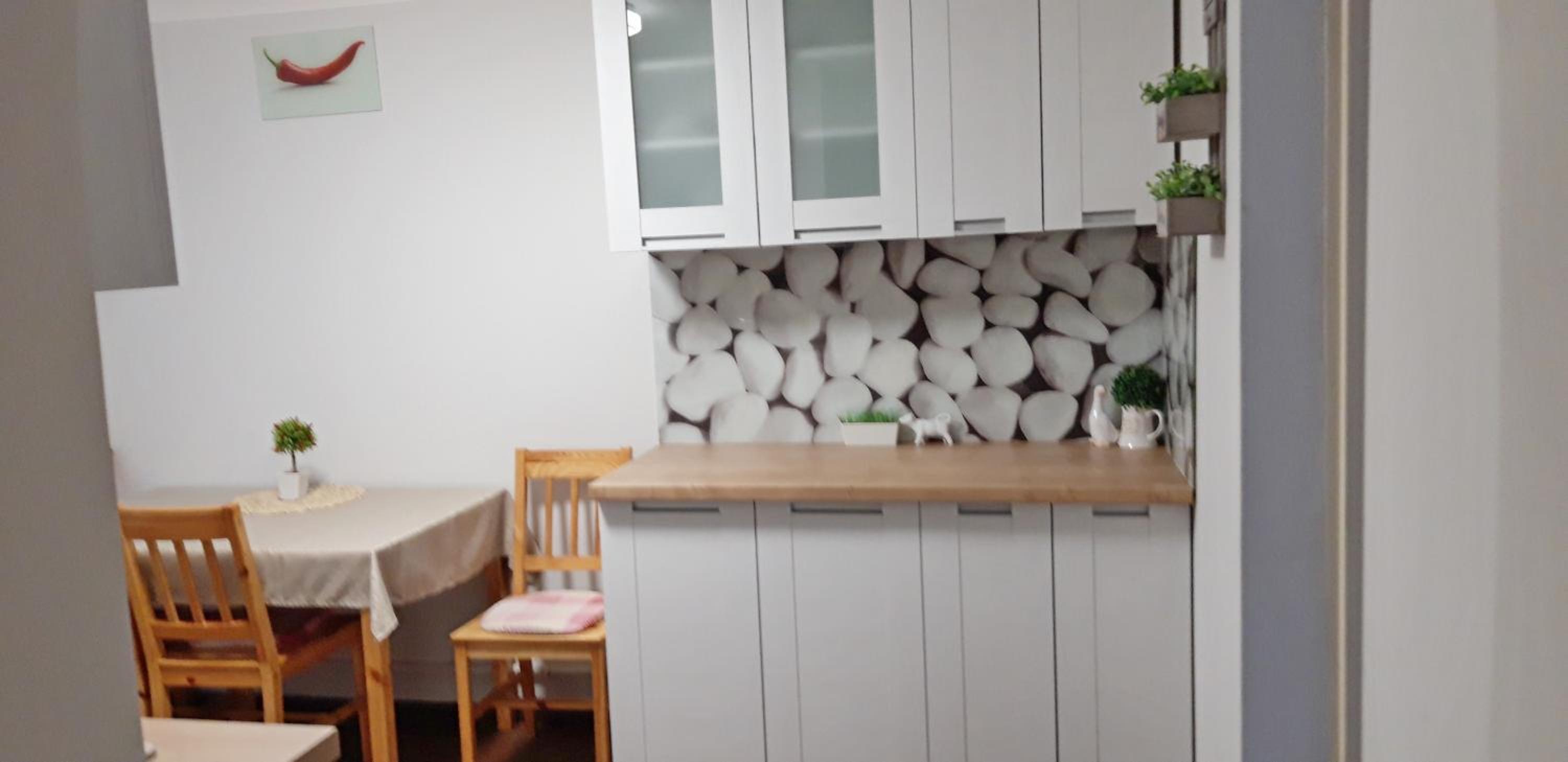 Two-Bedroom Apartment - Photo 3