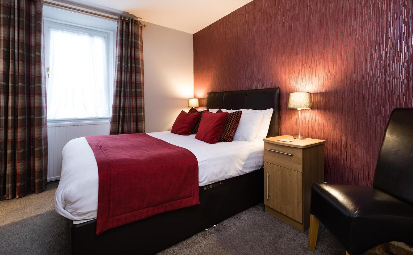 Small Double Room photo 1