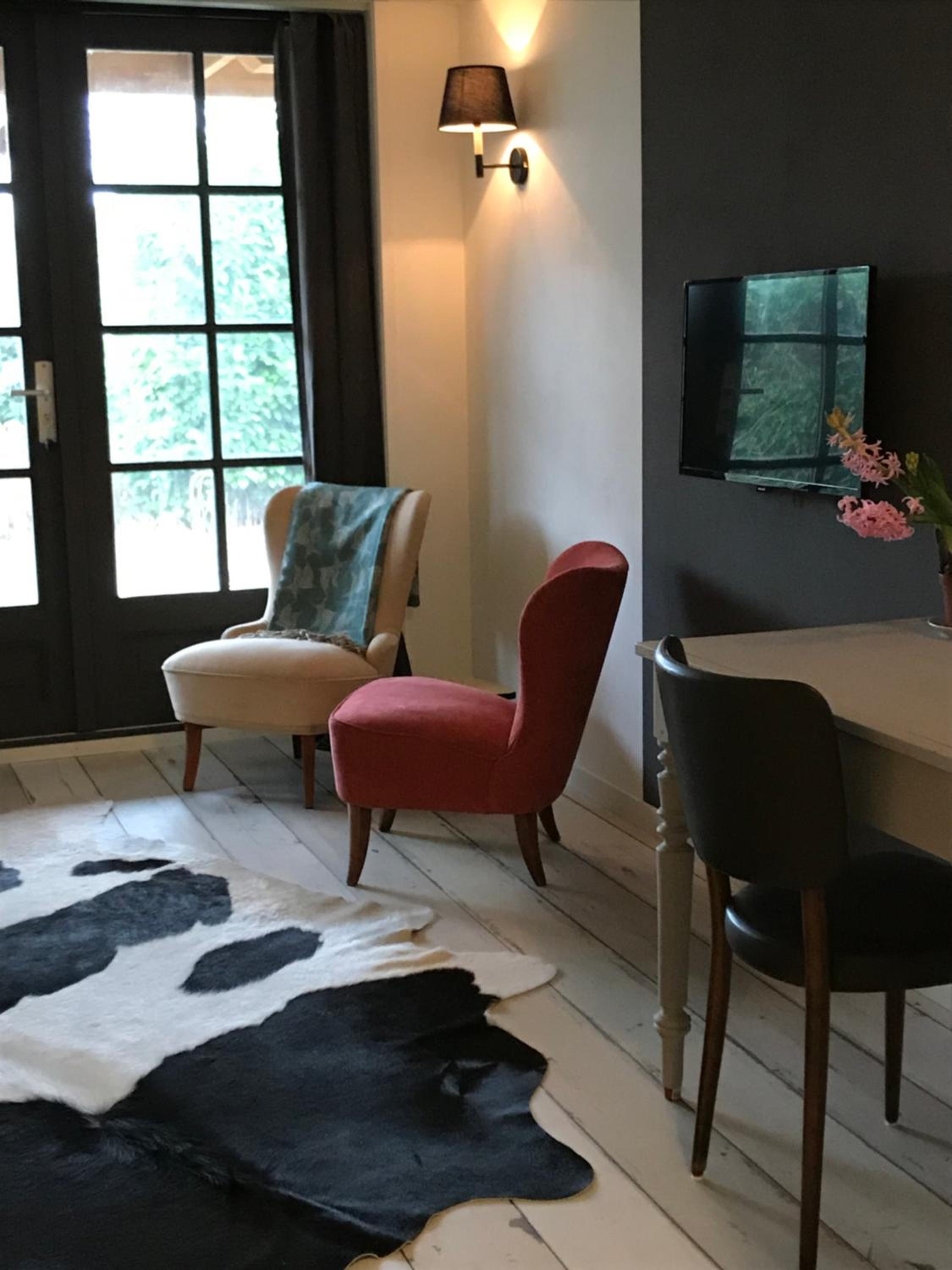 Deluxe King Room photo 3