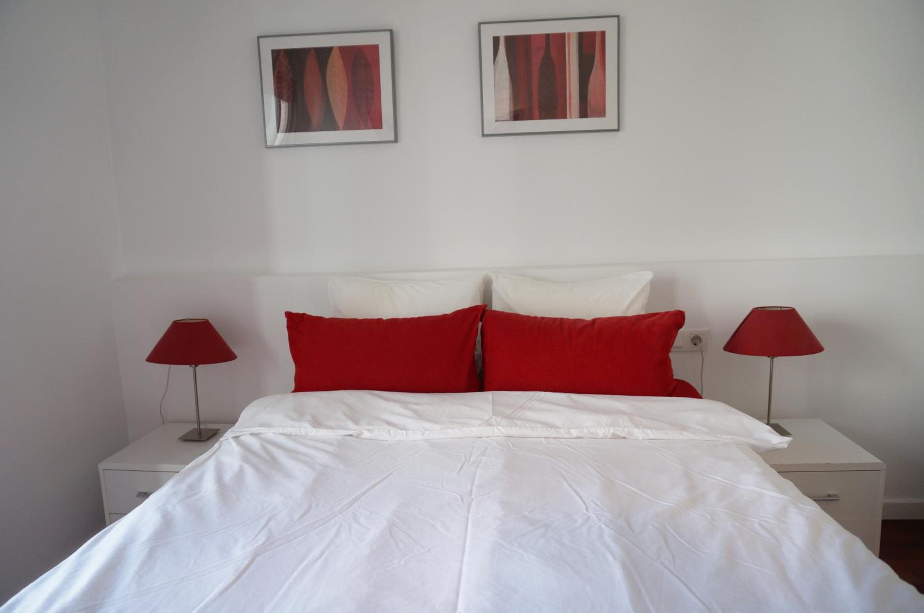 Two-Bedroom Apartment photo 3
