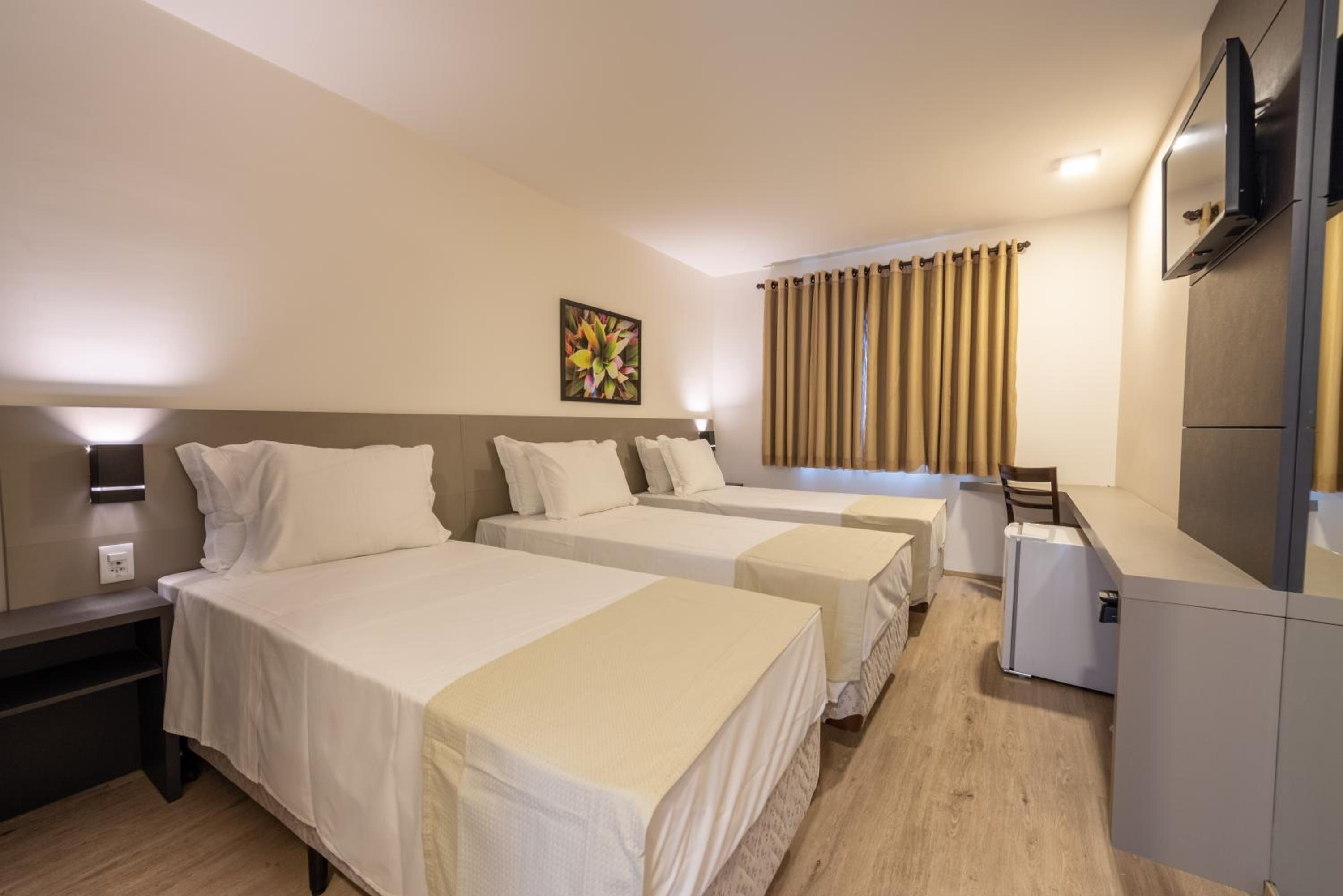 Luxury Triple Room photo 3