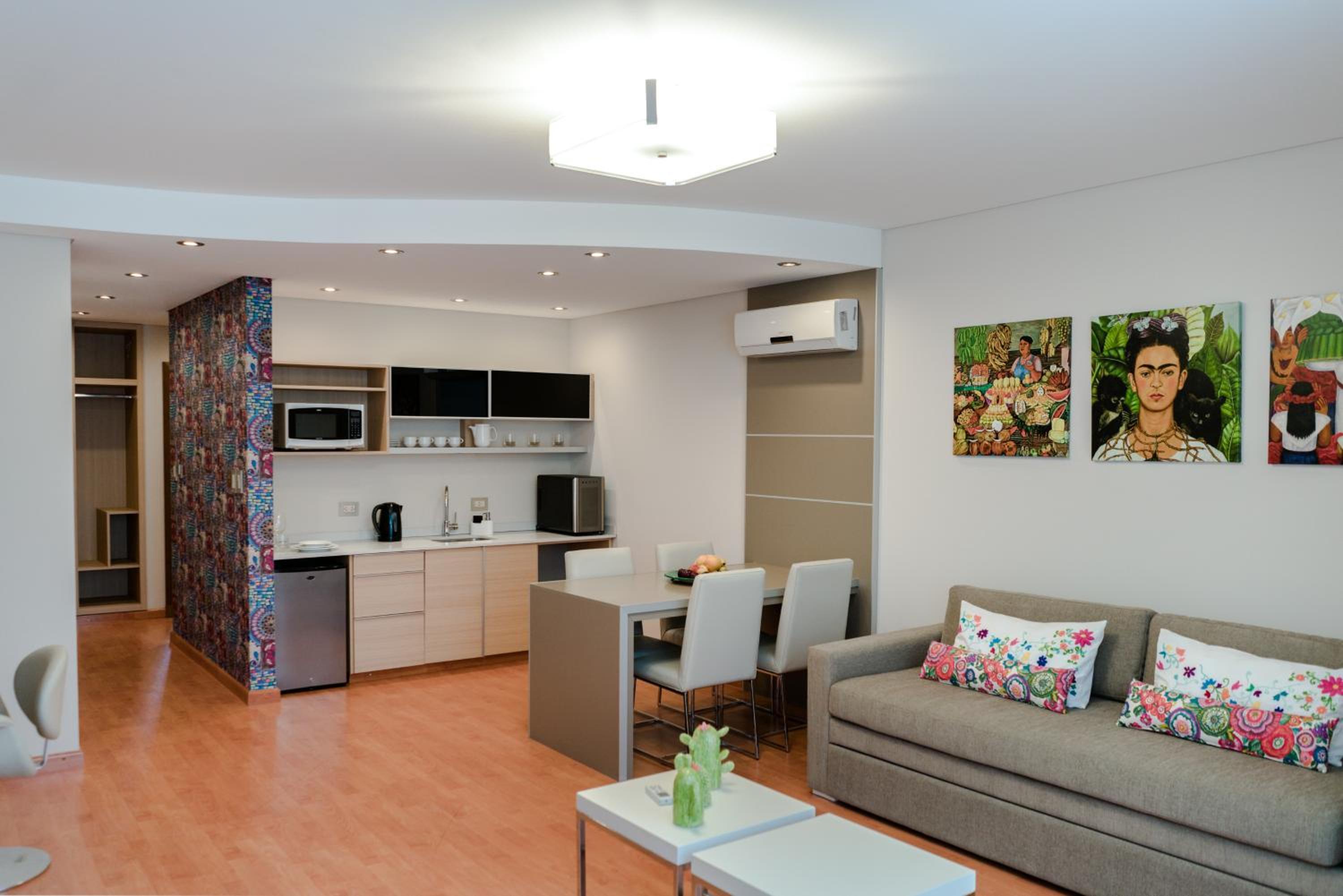 Superior Suite photo 1