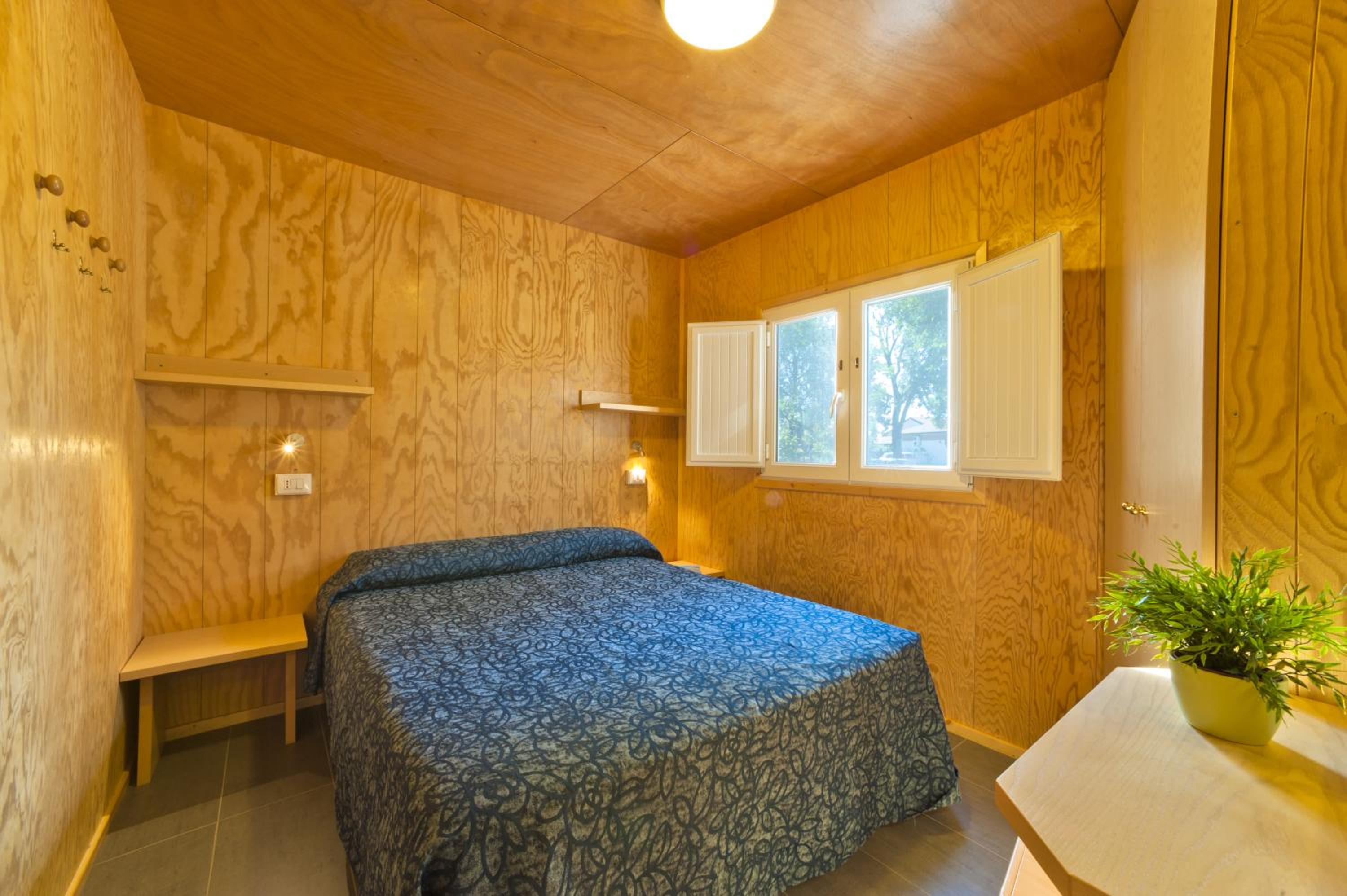 luxury mobile home