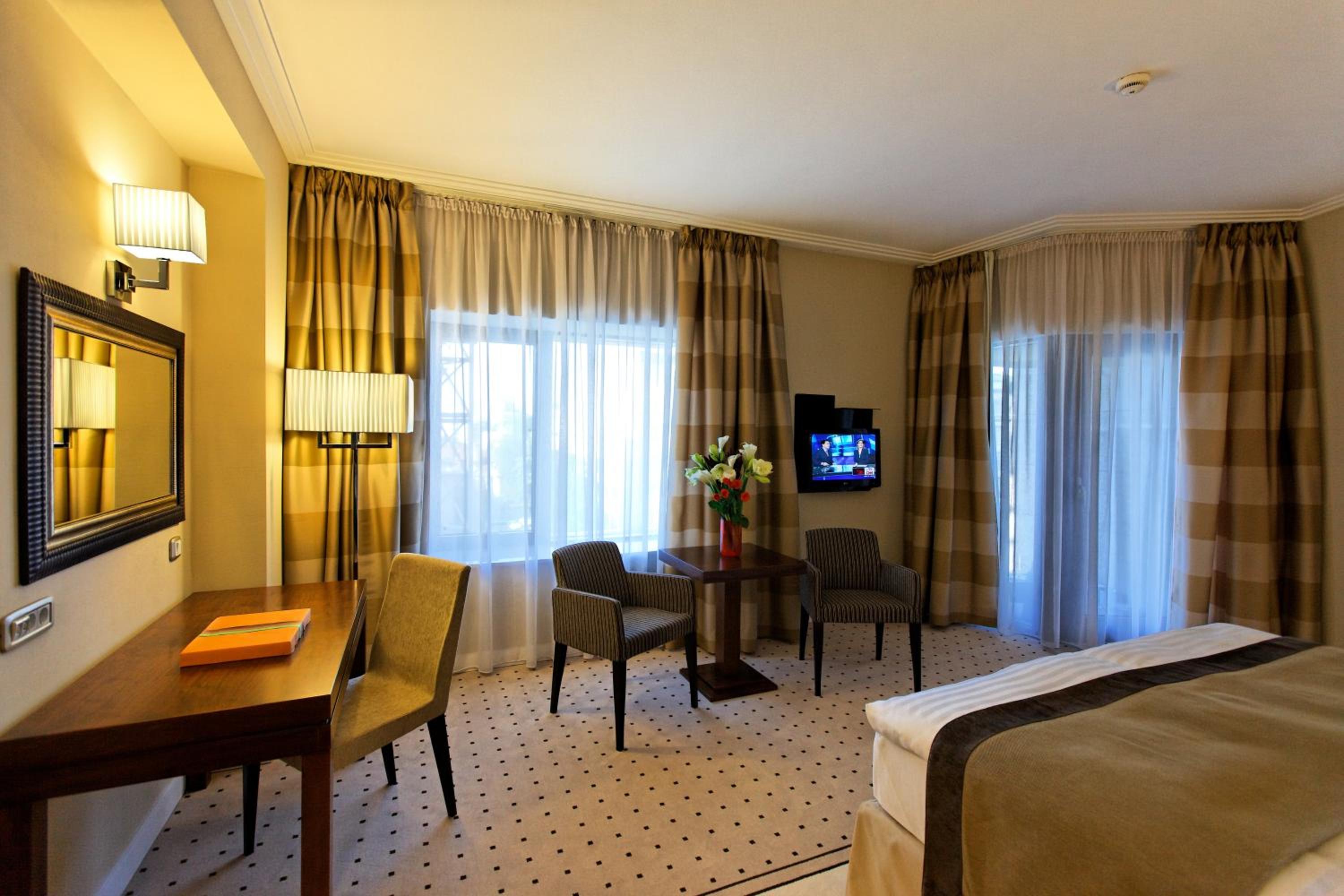 Executive Double Room - Photo 3