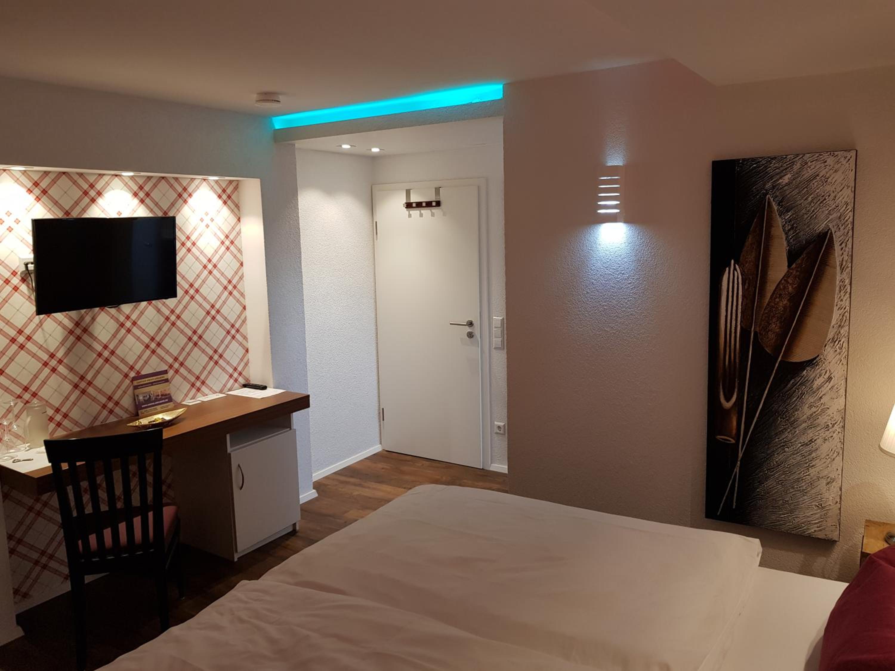 Deluxe Double Room - Photo 4