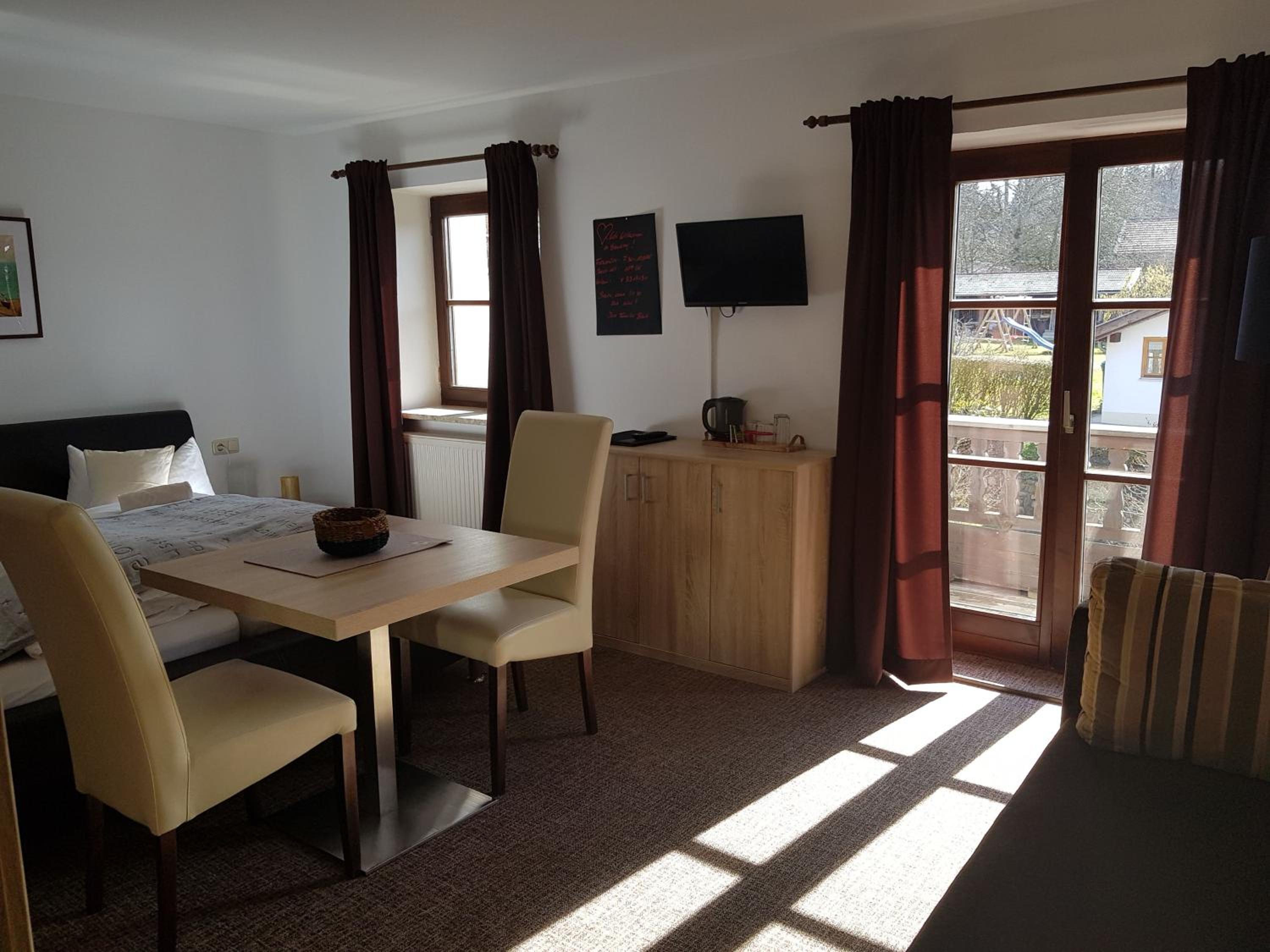 Double Room with Balcony photo 1