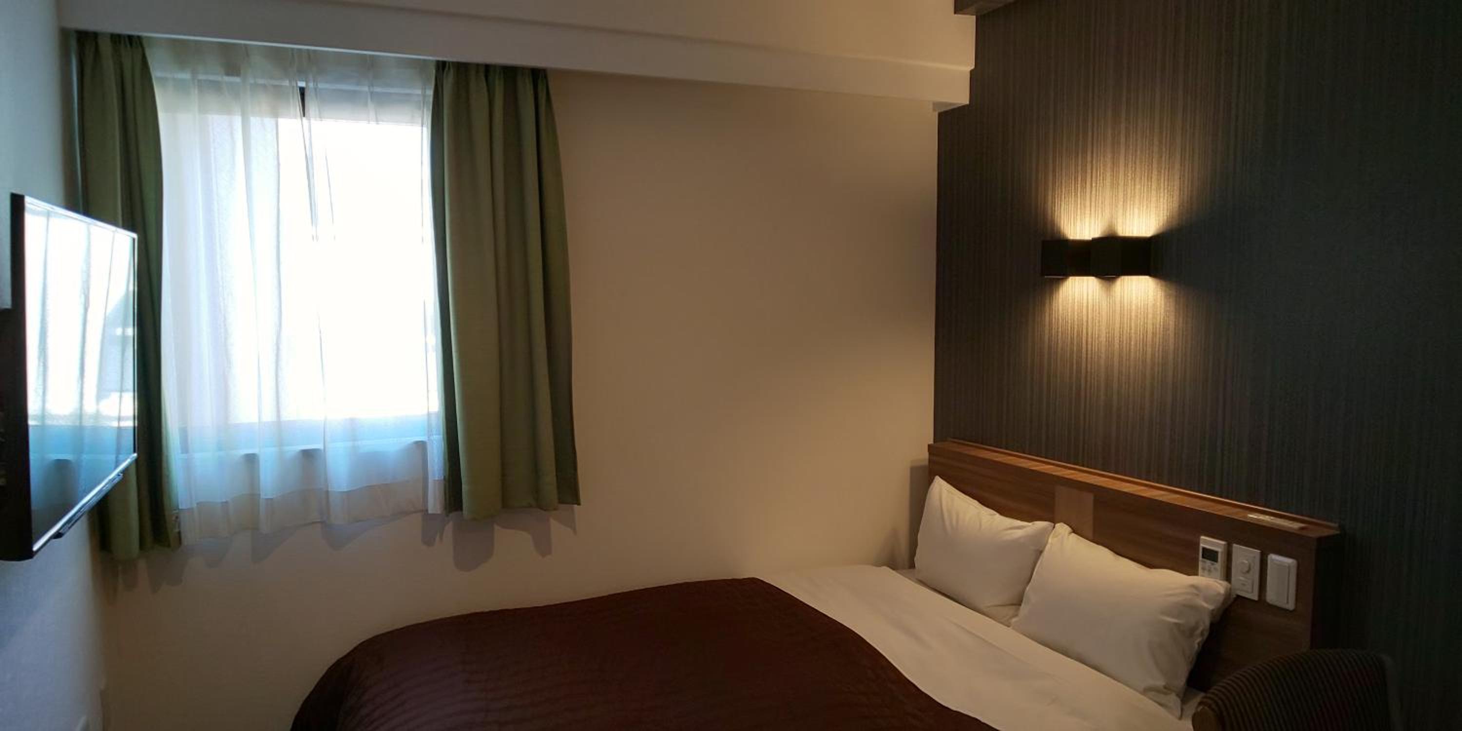 Double Room with Small Double Bed - Non-Smoking photo 3