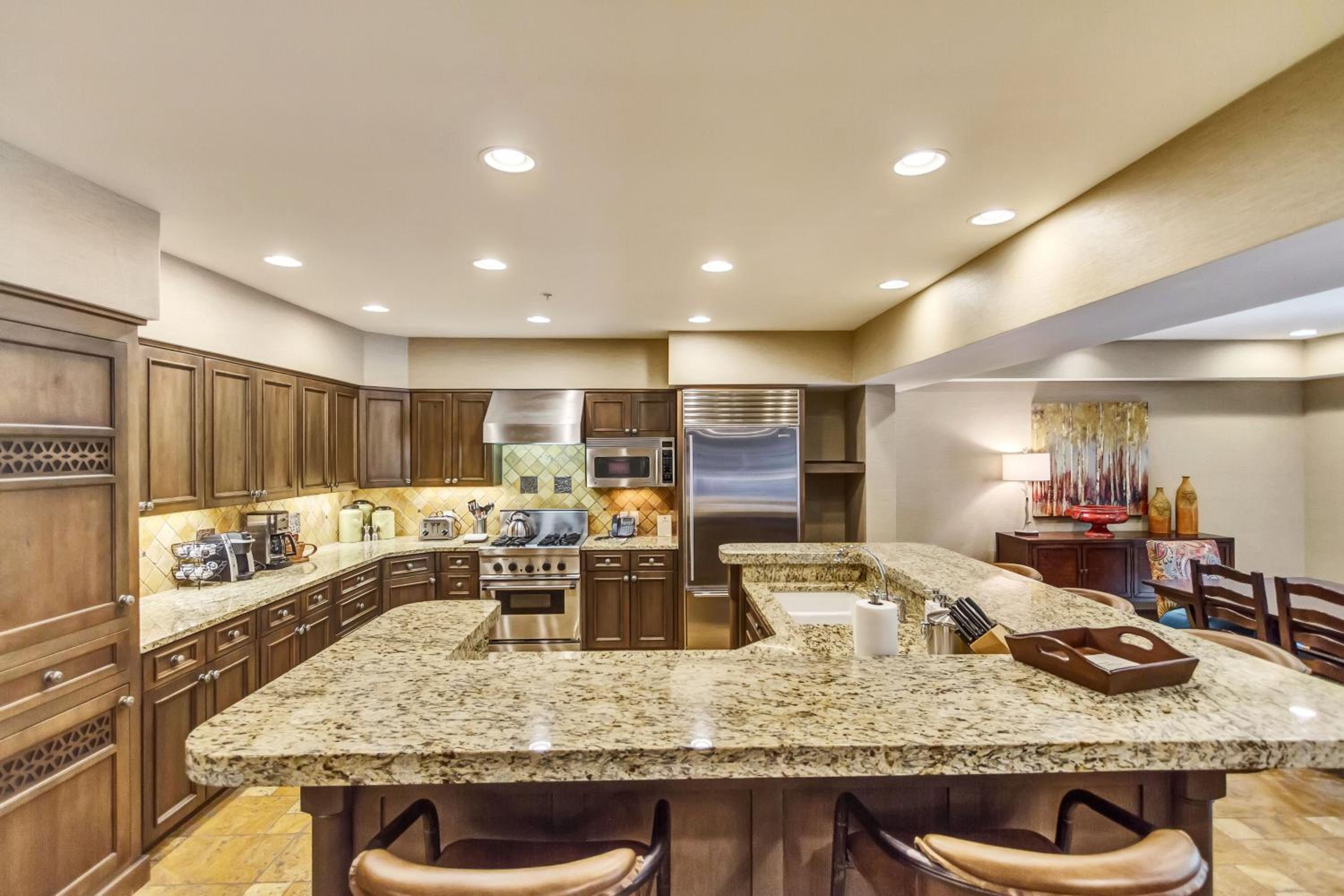 Three Bedroom Suite - Photo 14