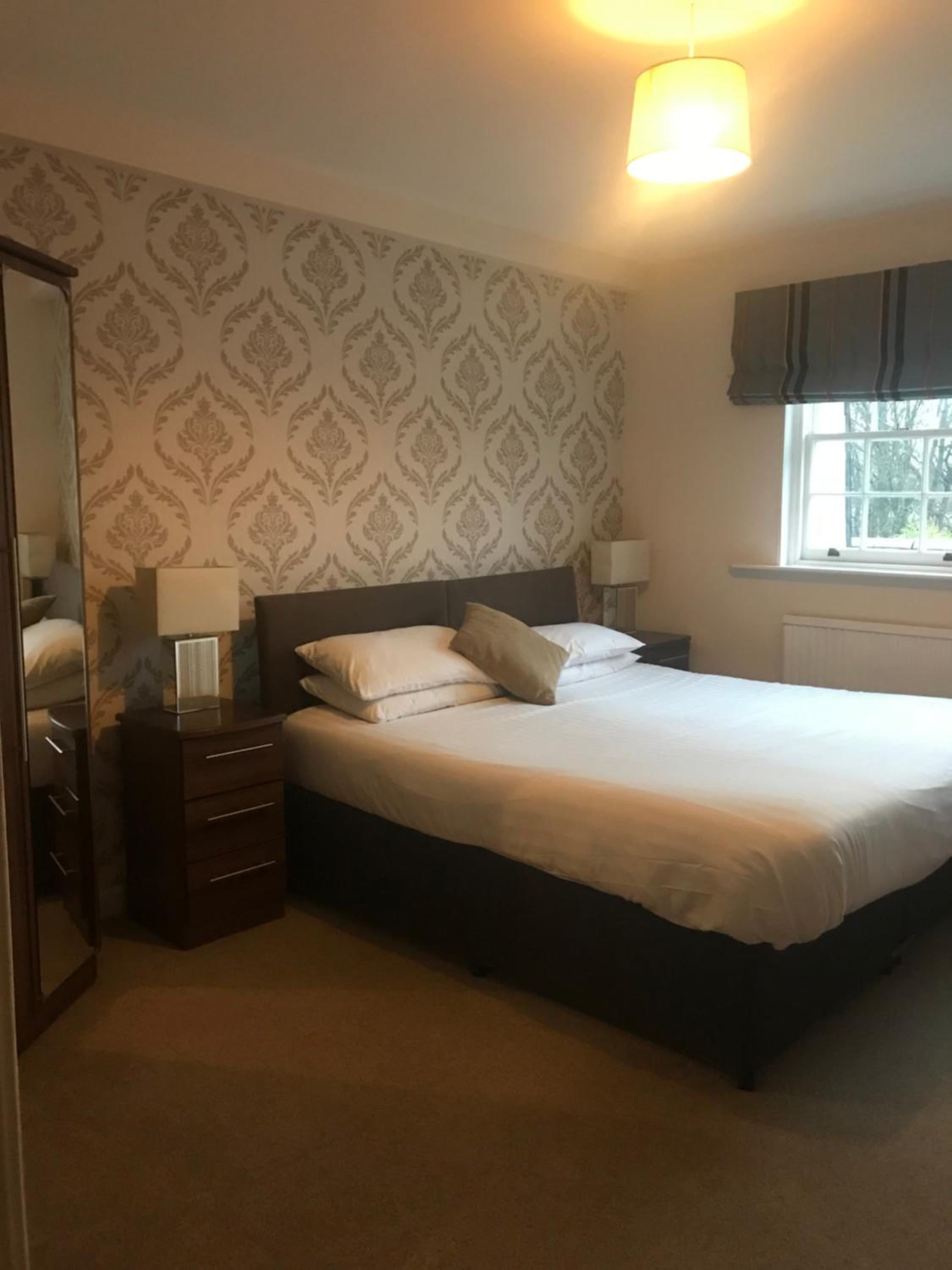 Single Room with Bathroom photo 2
