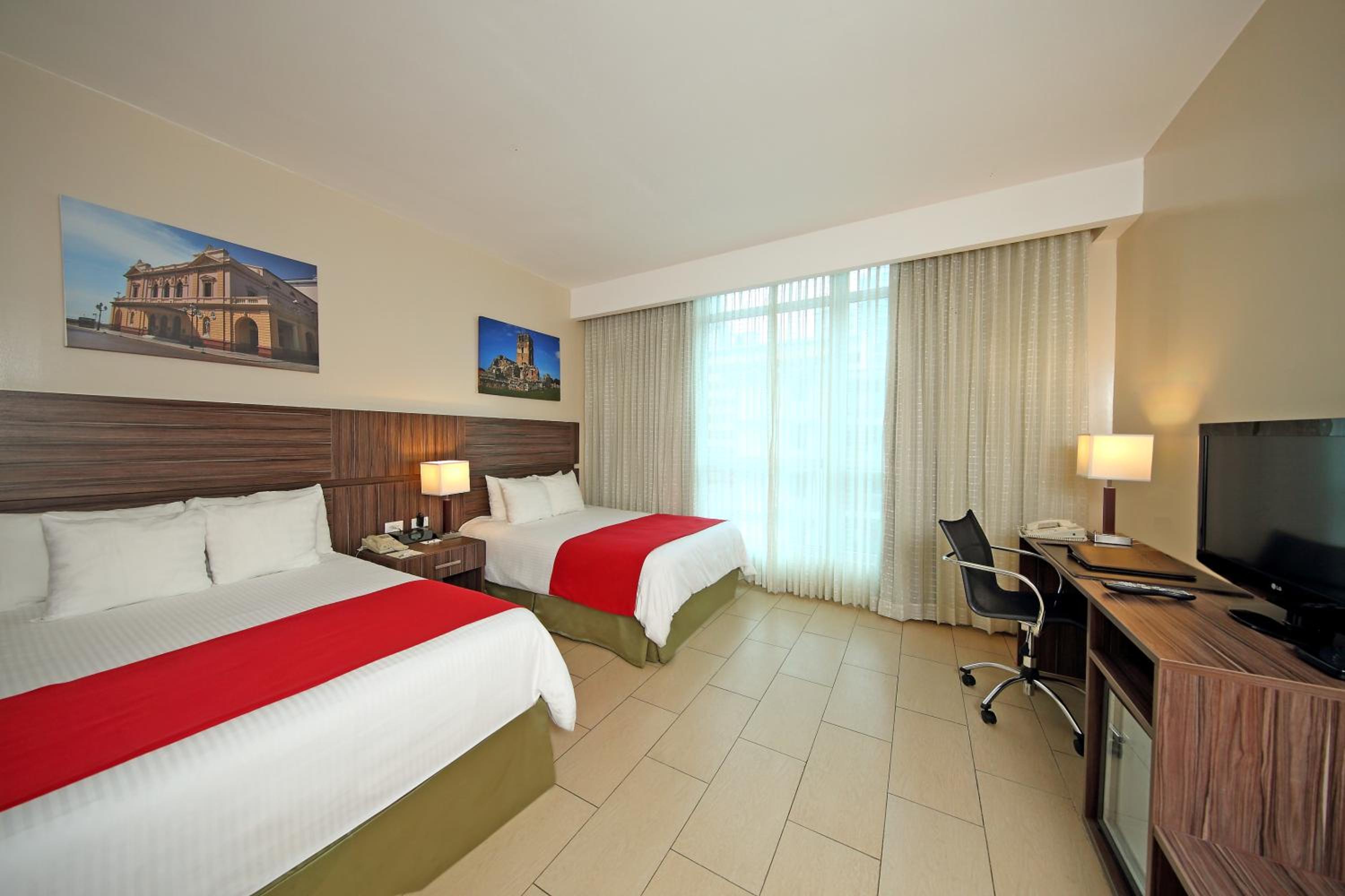 Deluxe Double Room photo 2