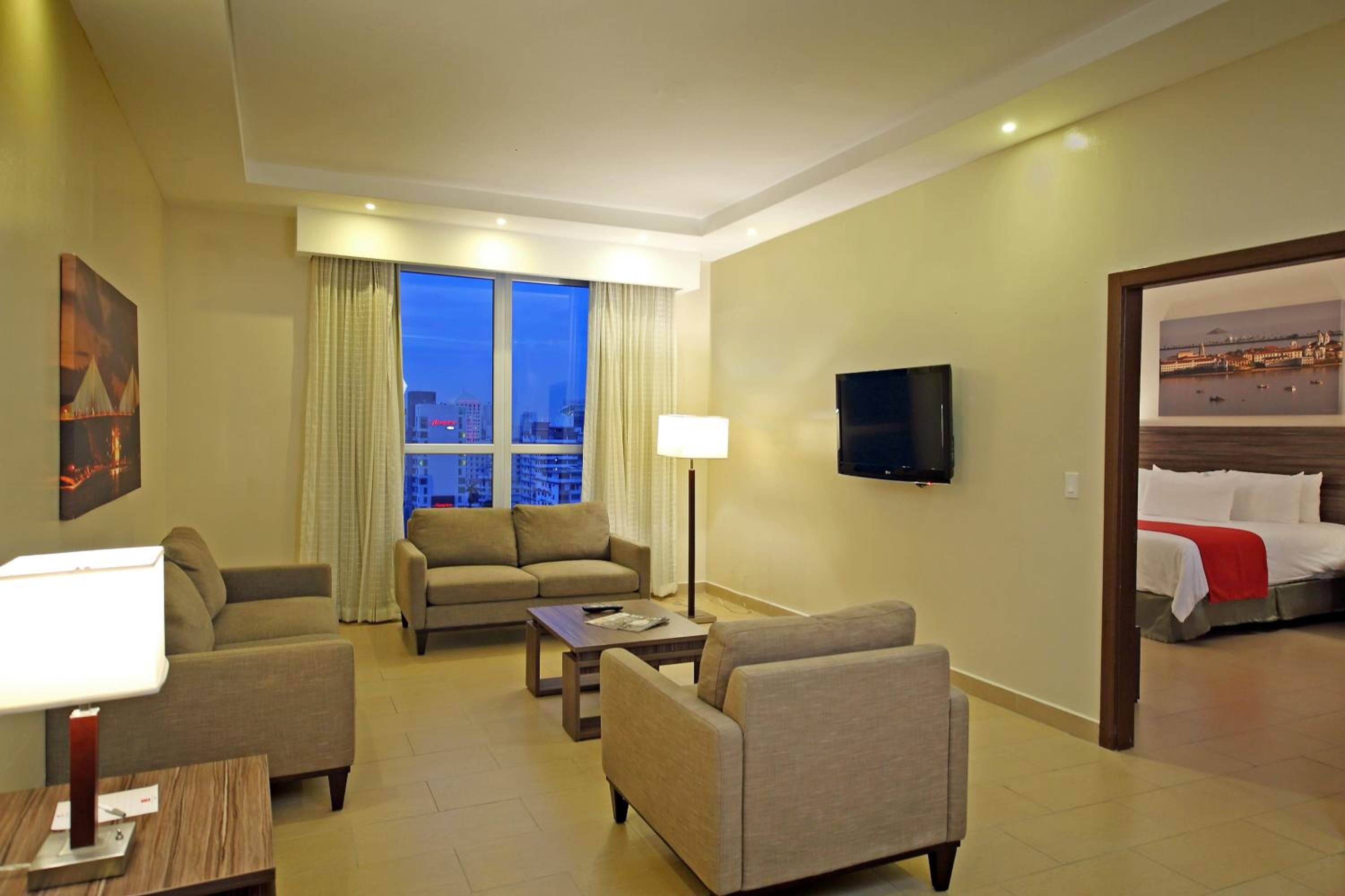 Deluxe Suite with King Bed