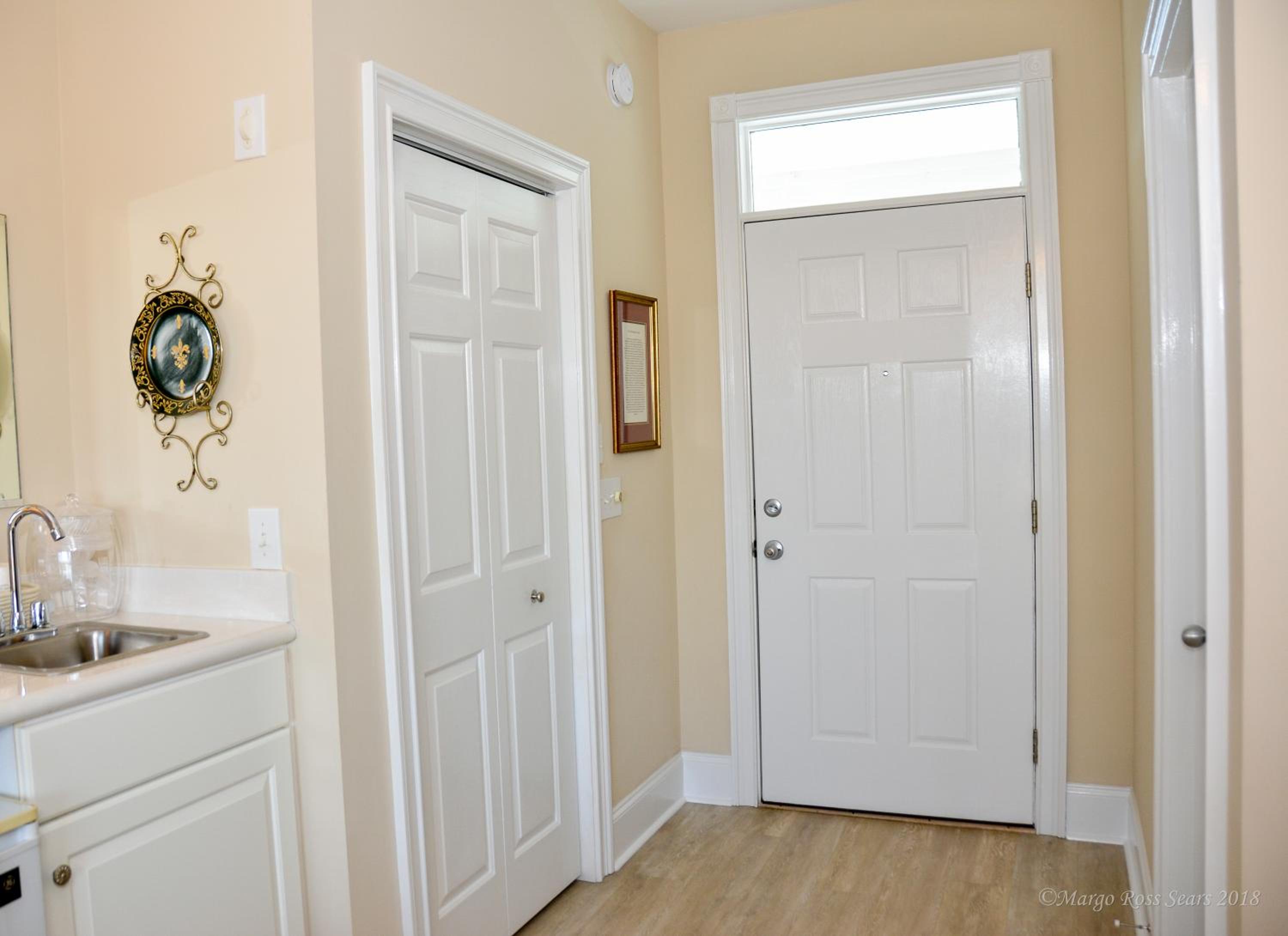 King Room with Balcony photo 2