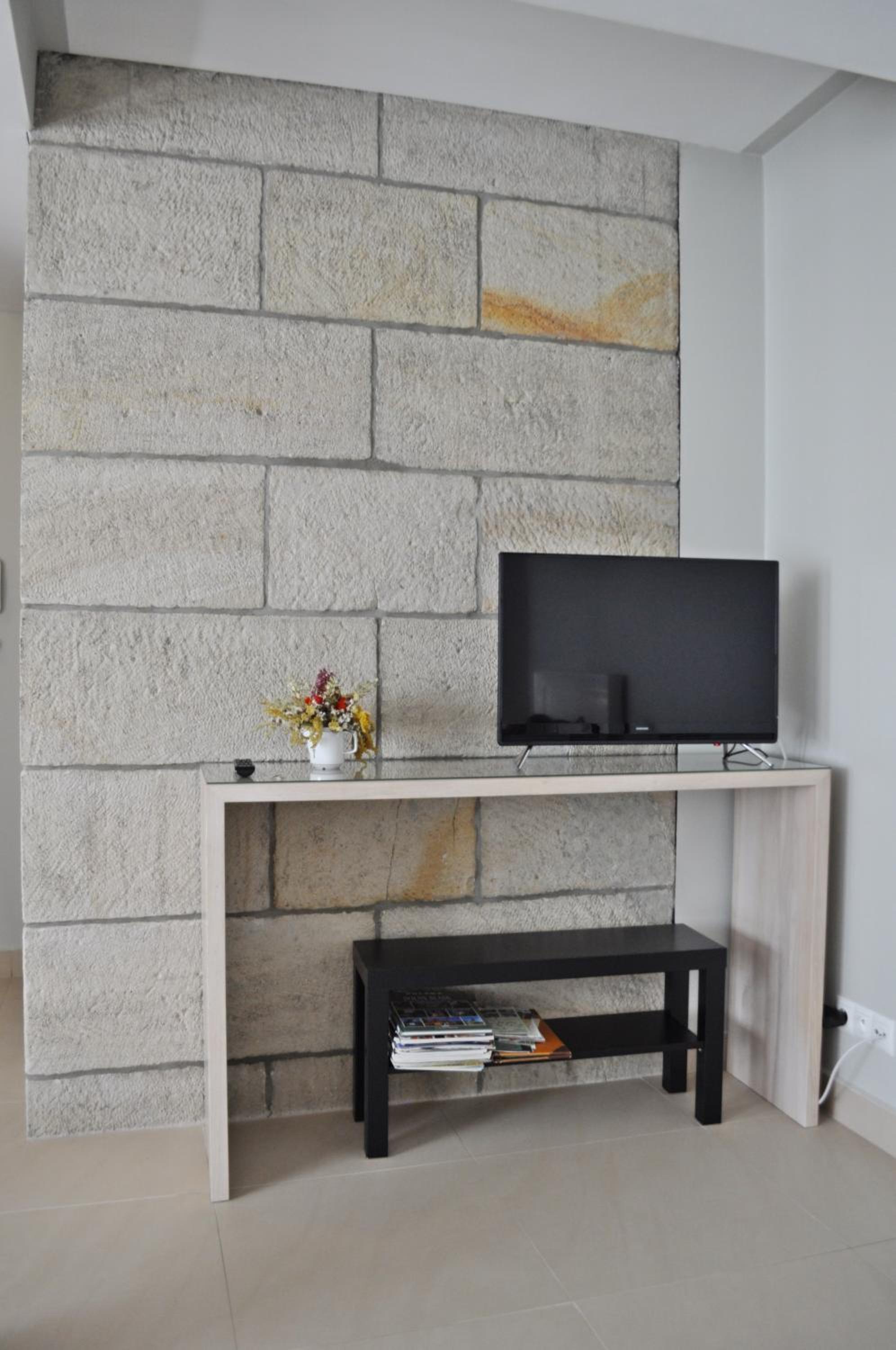 Apartment (2) photo 2