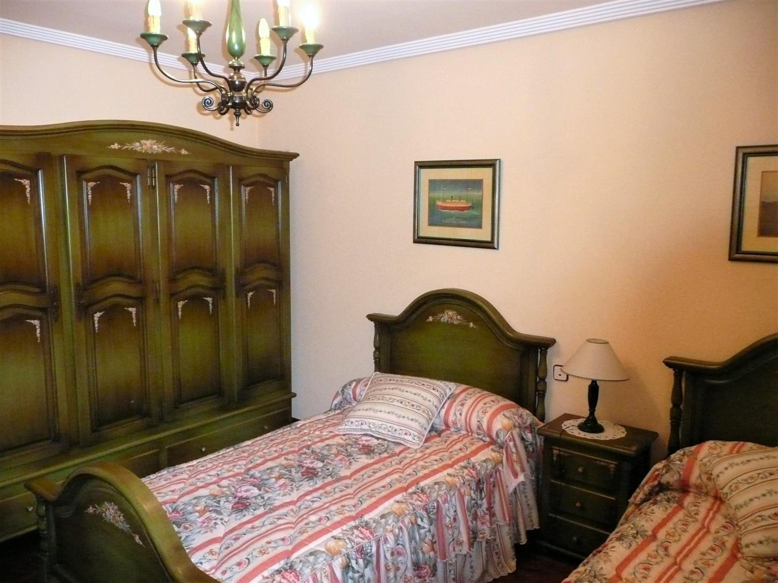 Casa de cuatro habitaciones