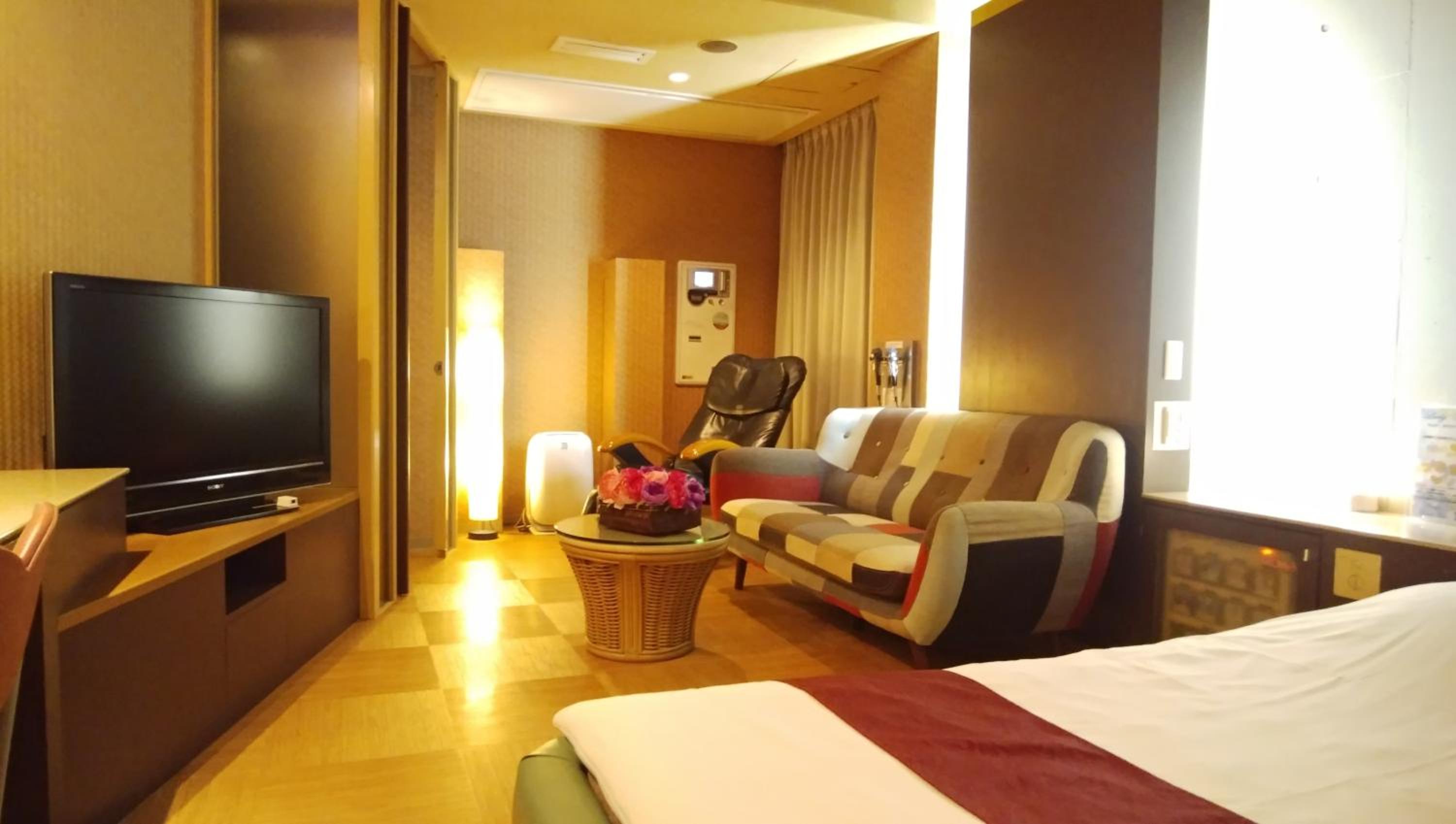 Standard King Room - Photo 1