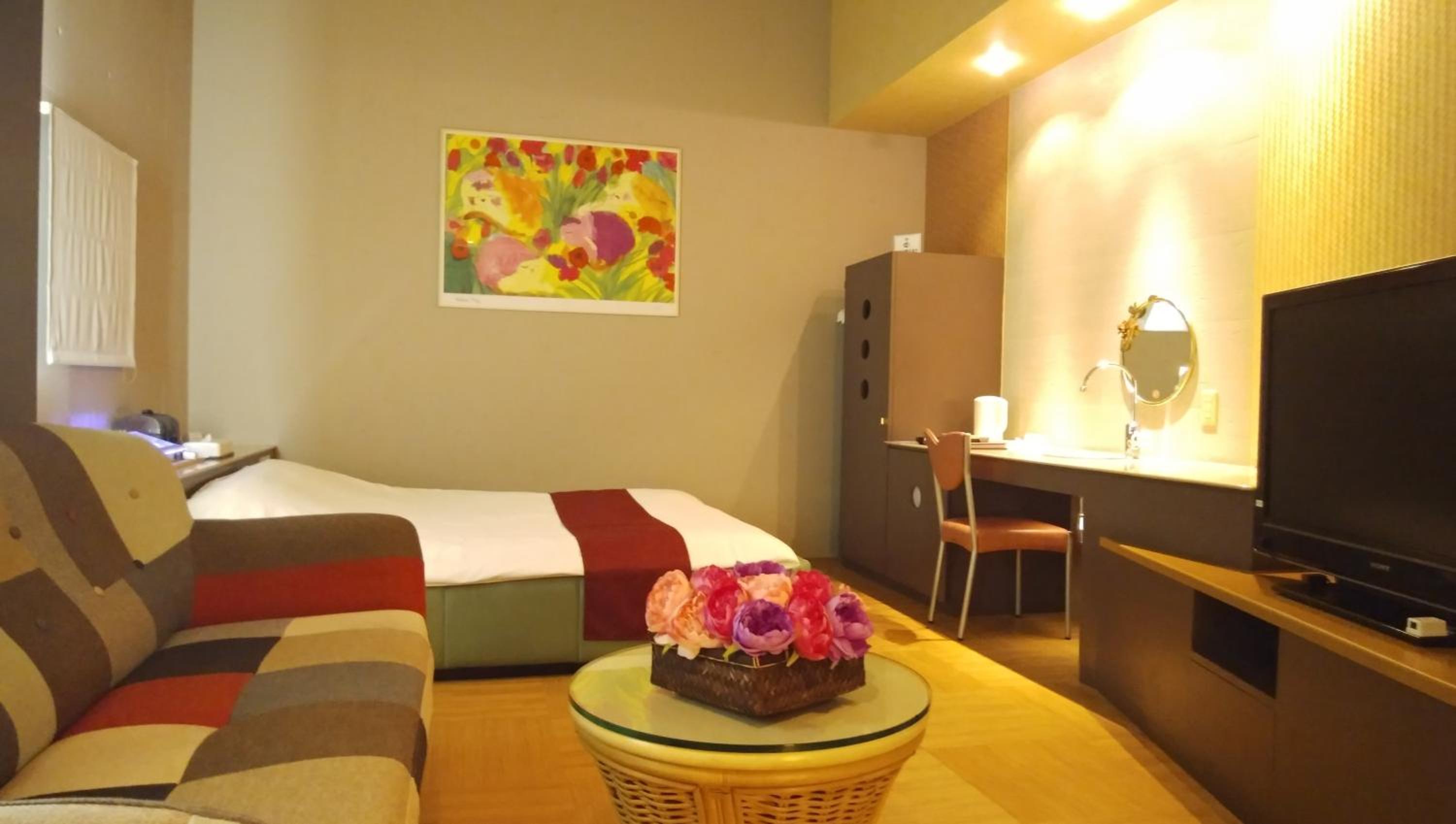 Standard King Room - Photo 4