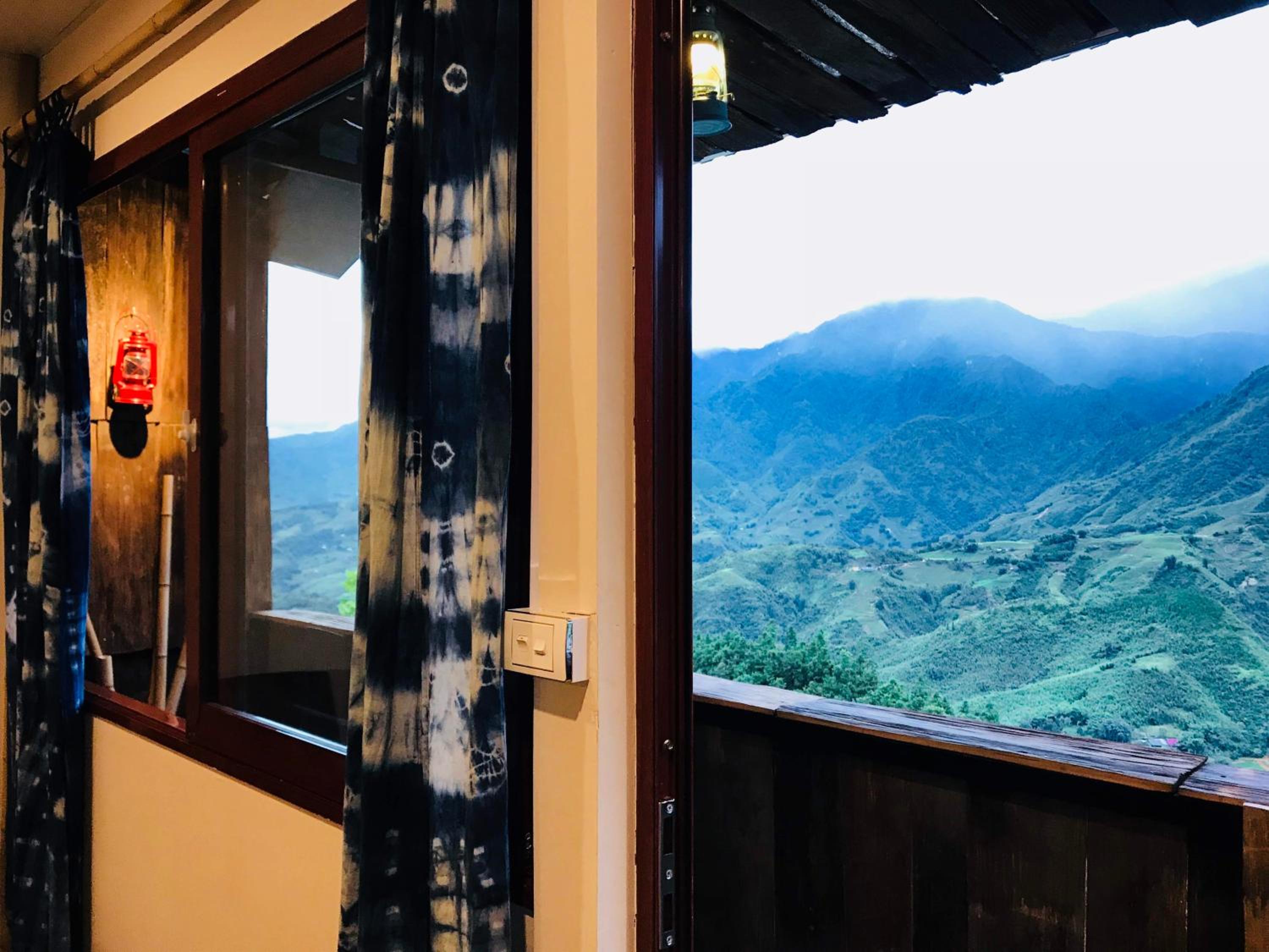 INDIGO - King Room with Mountain View photo 3
