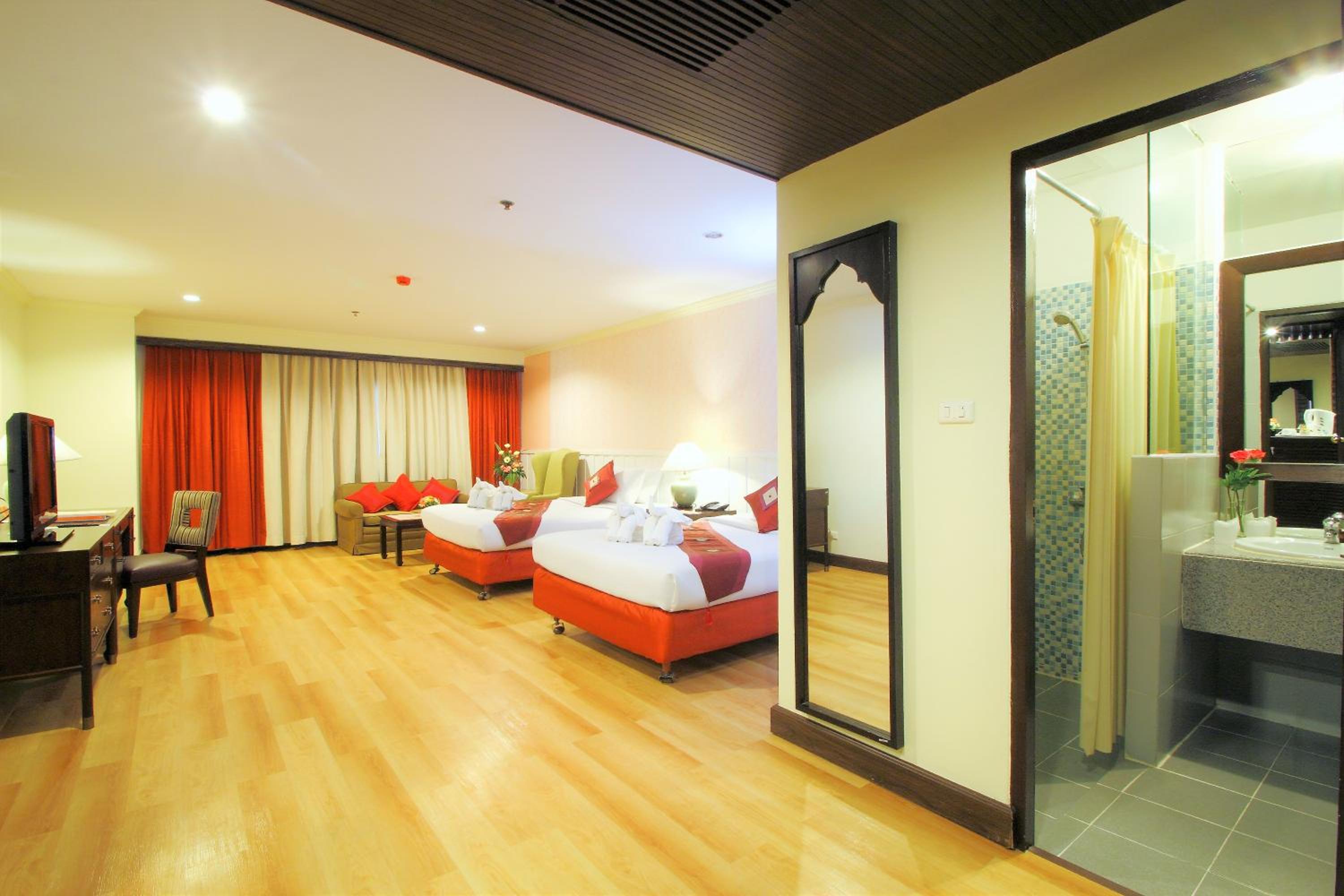 Deluxe Double Room photo 2