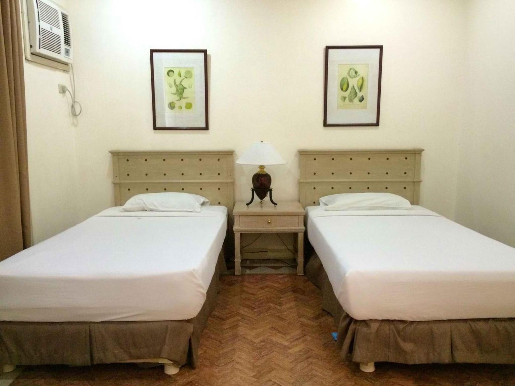 One-Bedroom Villa - Photo 1