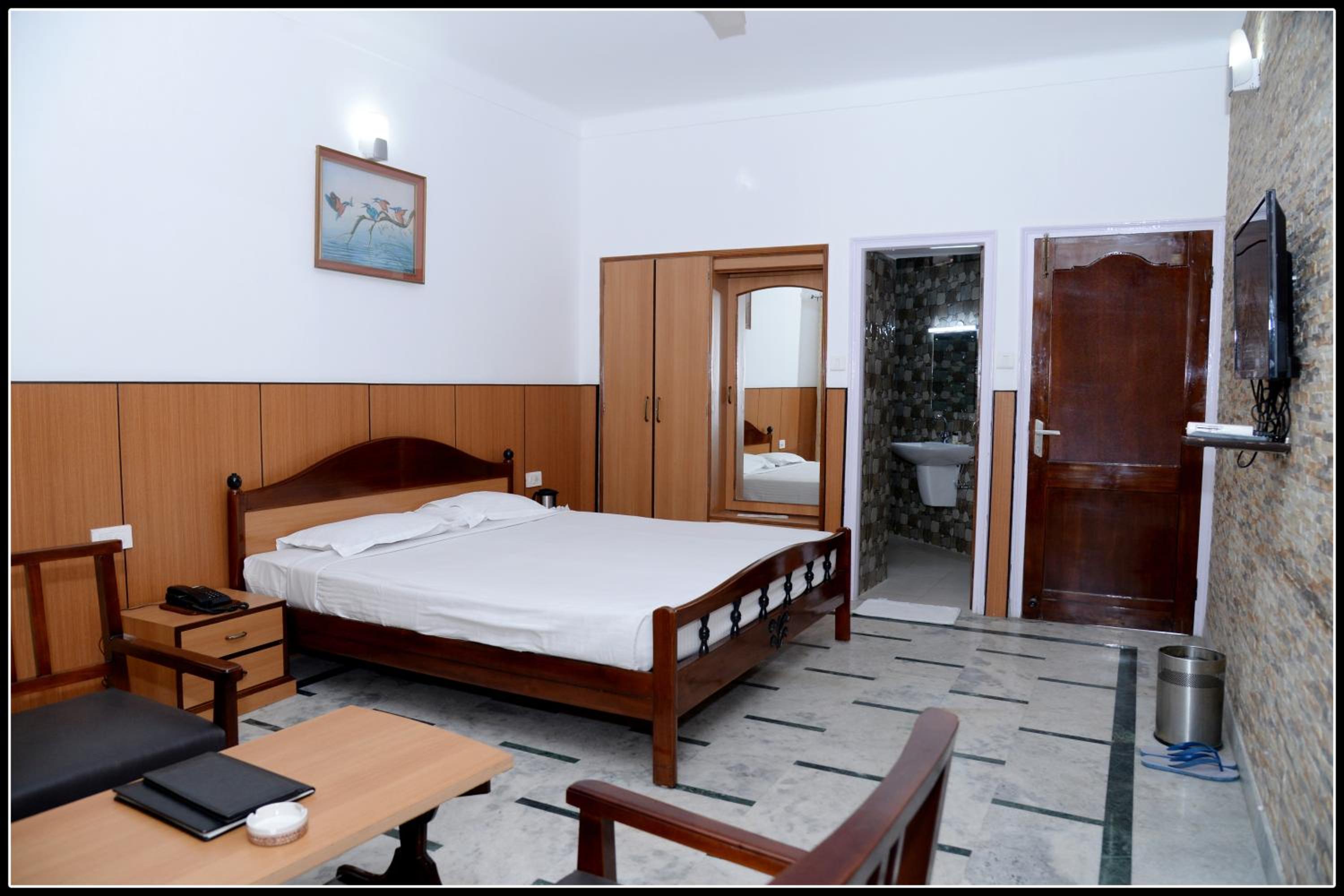 Deluxe Double Room photo 3