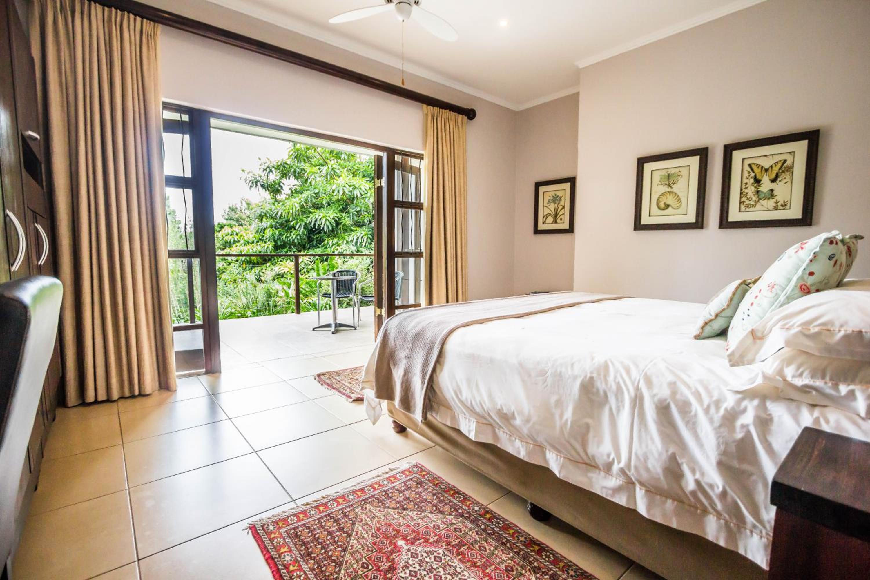 Deluxe Double or Twin Room with Balcony photo 2