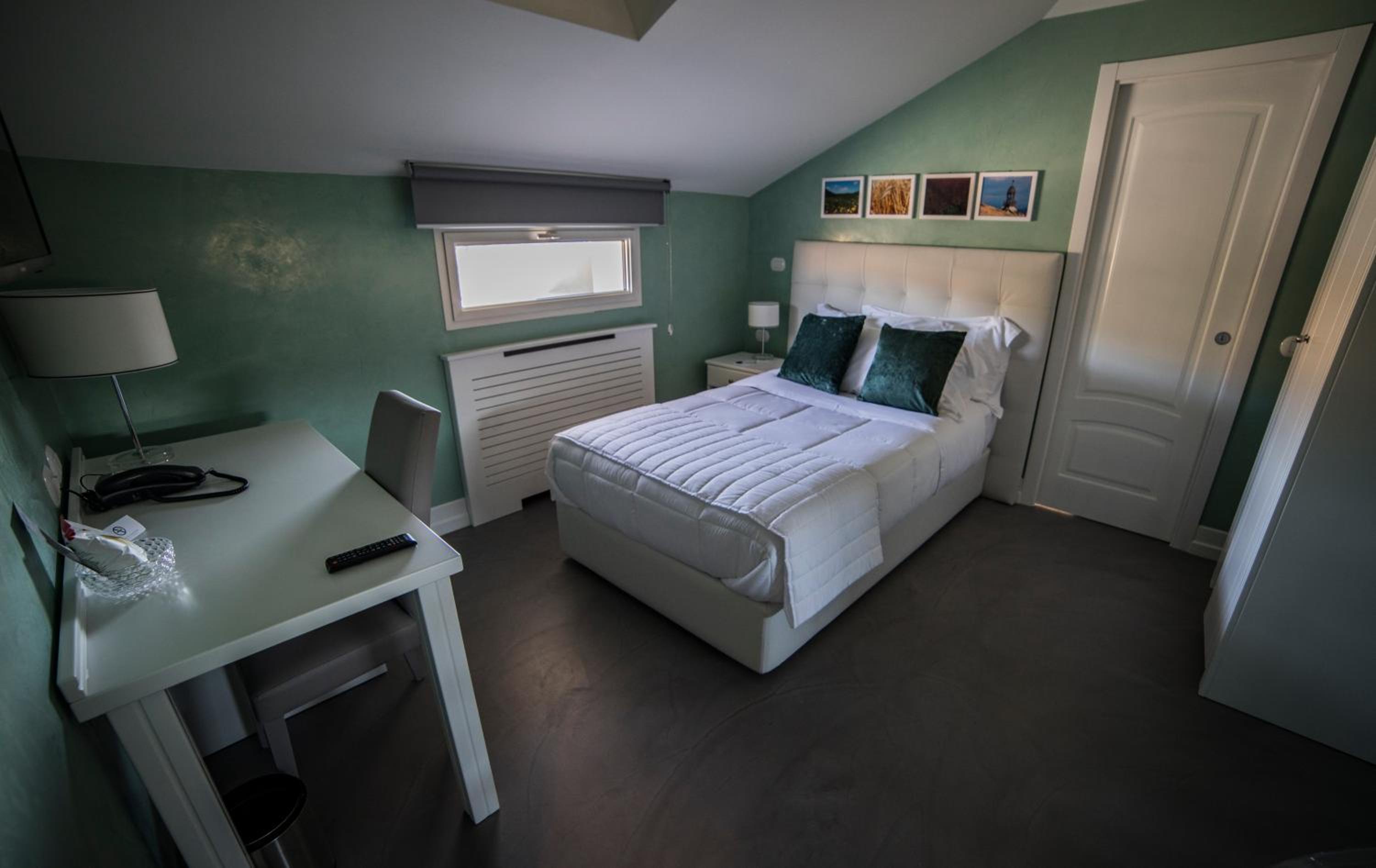 Superior Single Room