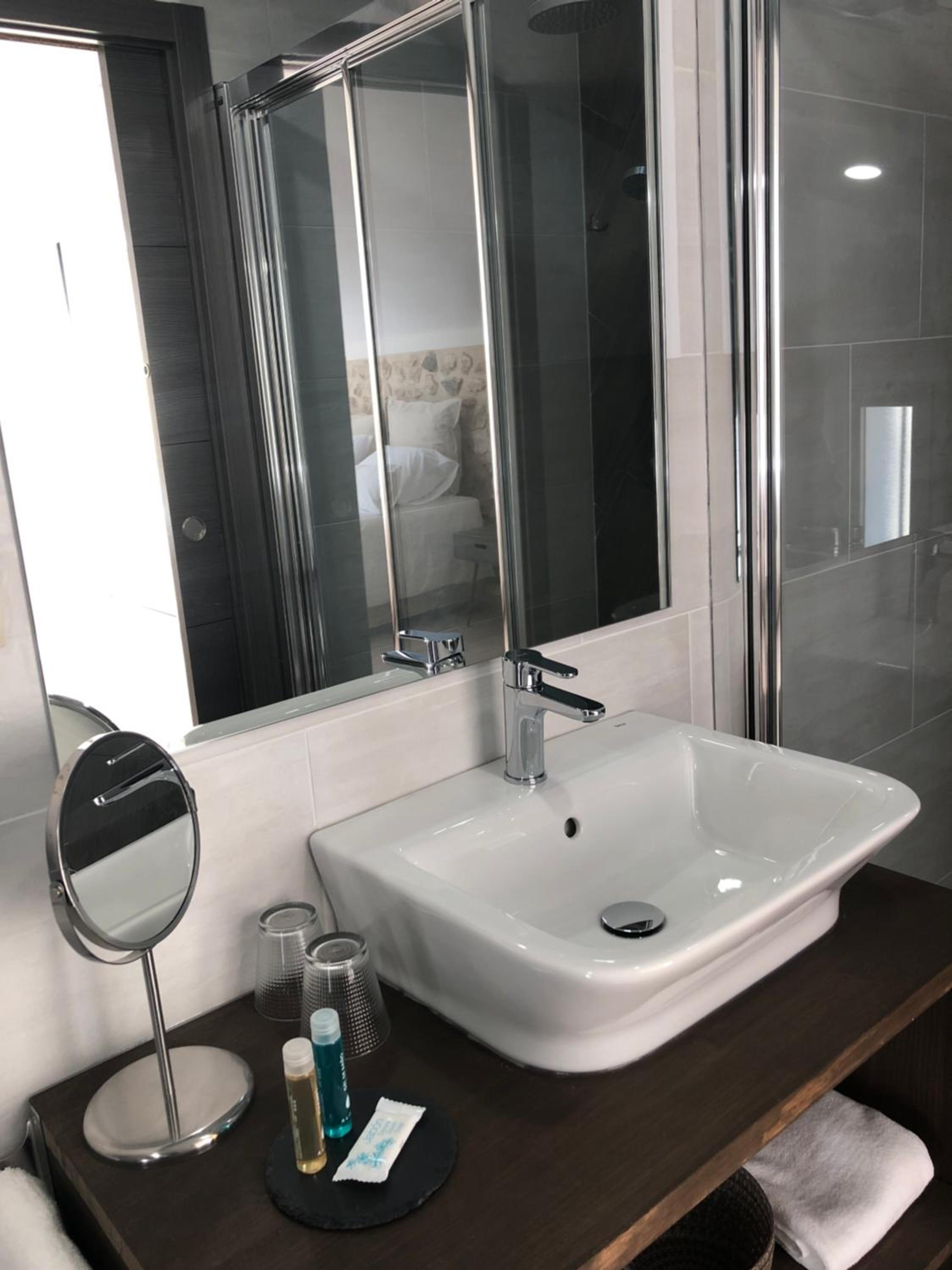 Double Room with Terrace - Photo 2
