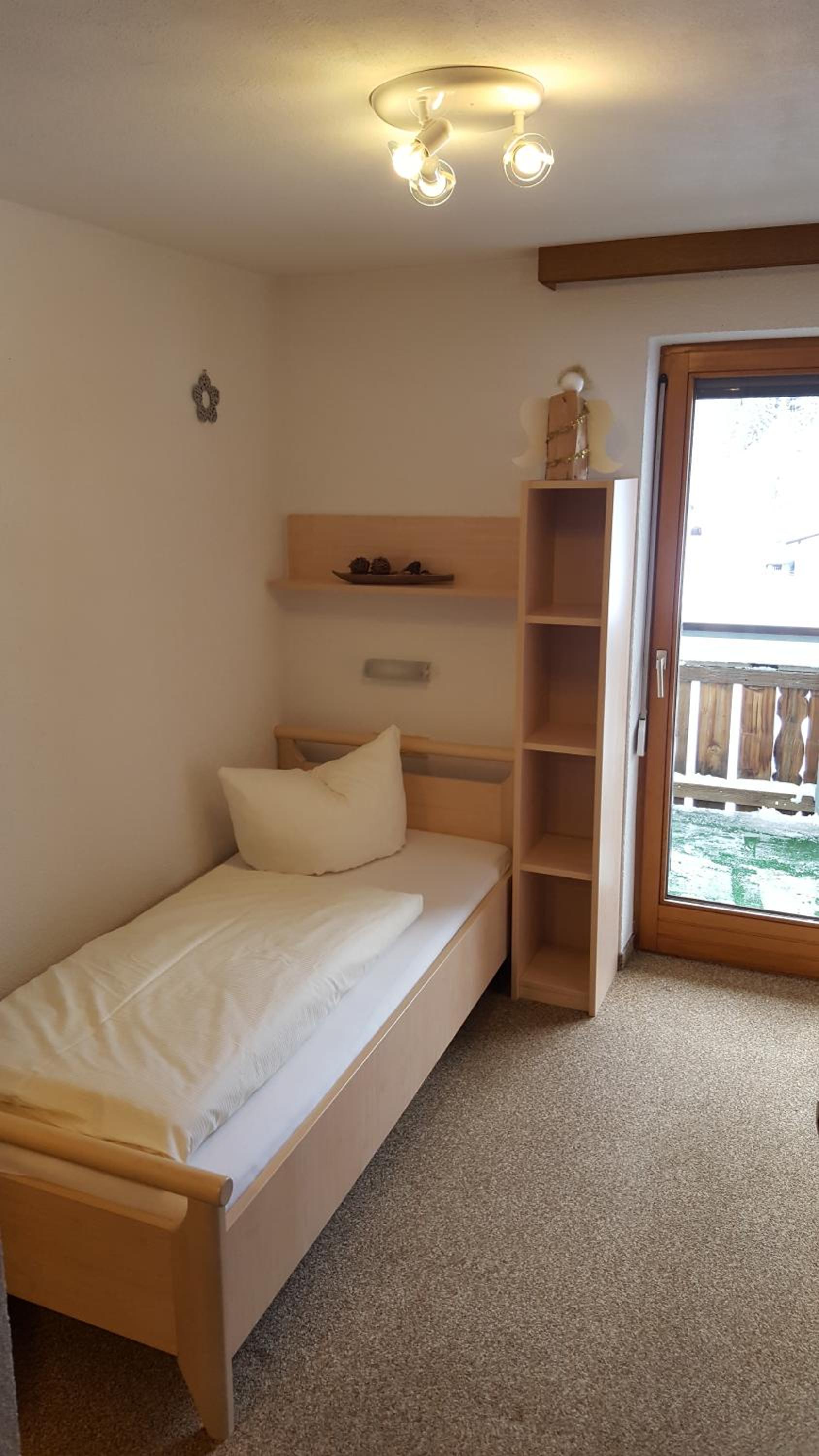 Single Room with Balcony photo 1