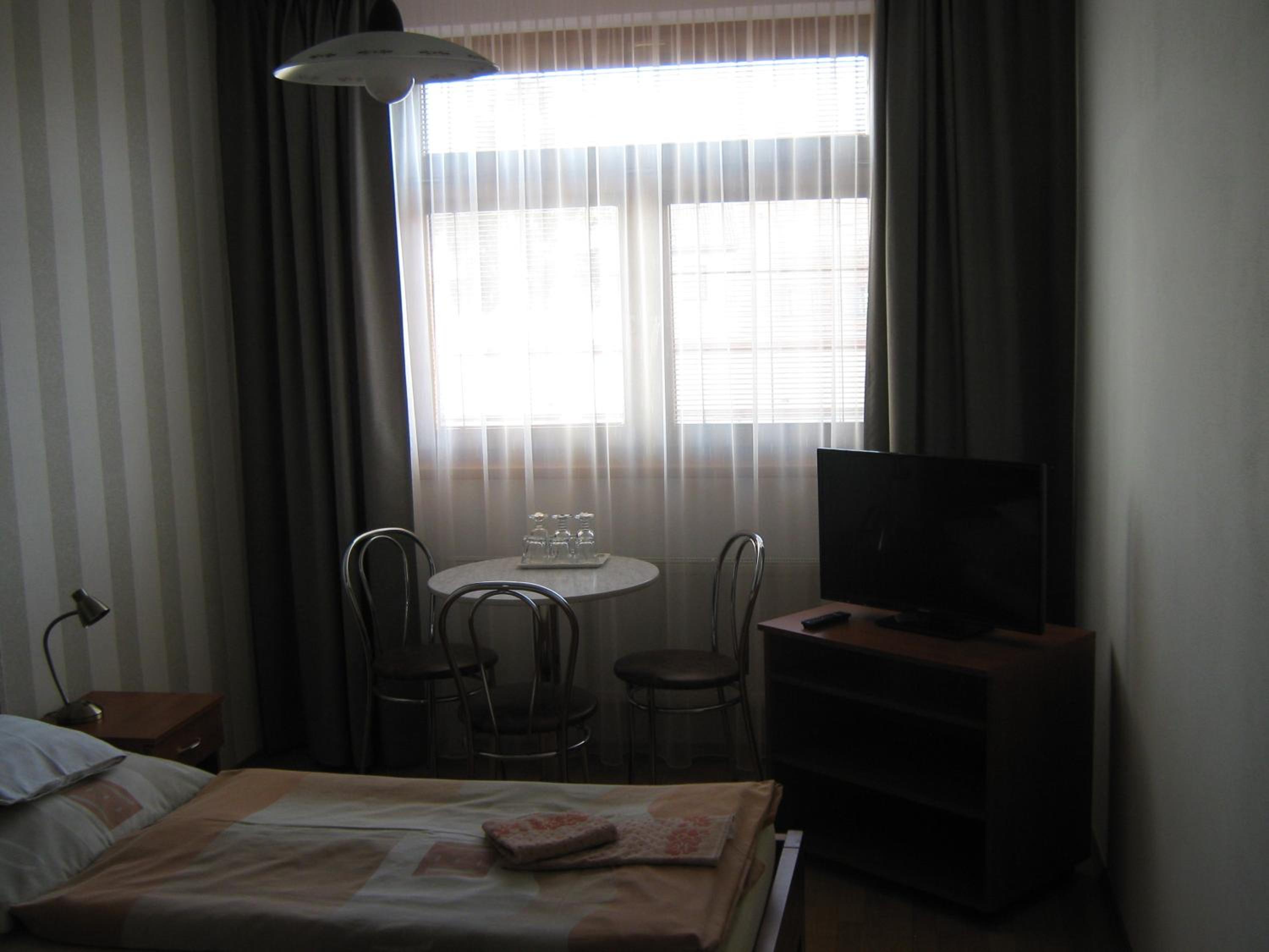 Standard Triple Room photo 3