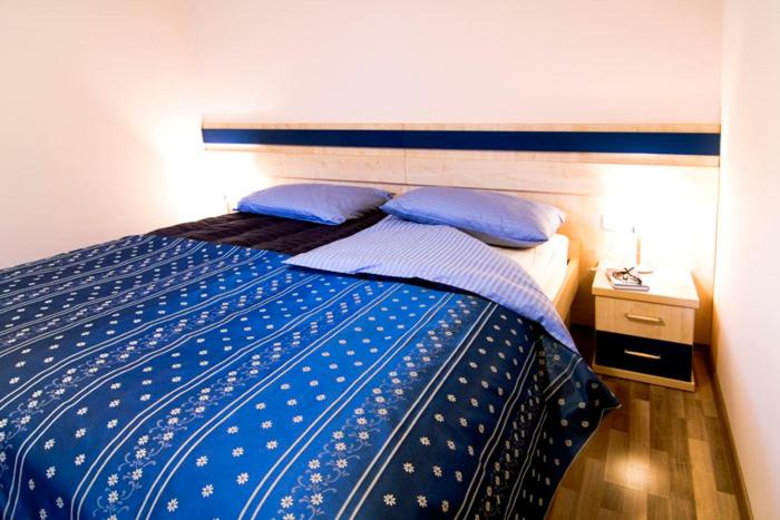Double or Twin Room with Garden View - Photo 2