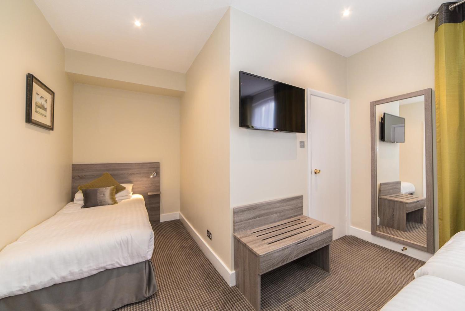 Triple Room photo 1