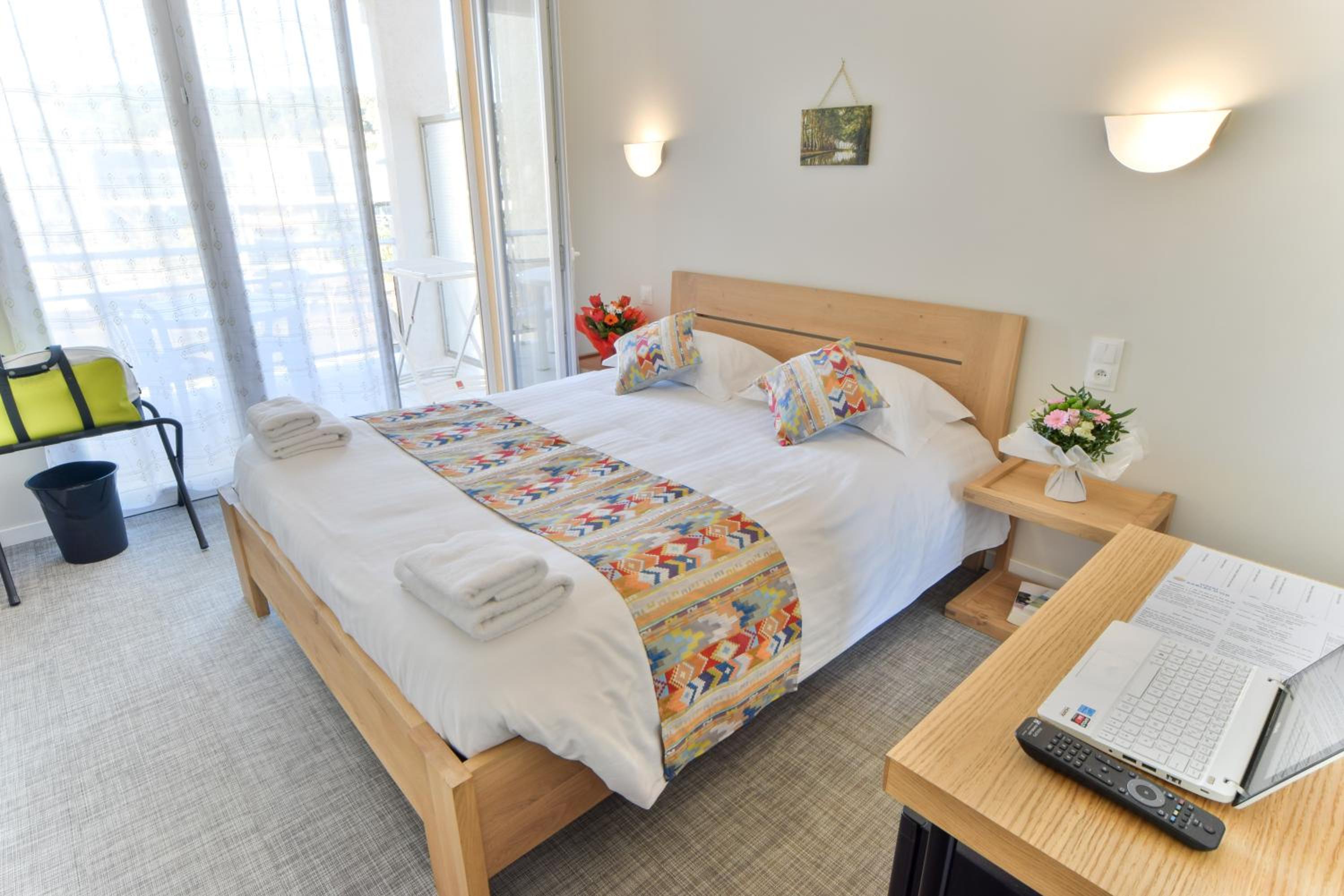 Classic Double Room with Terrace