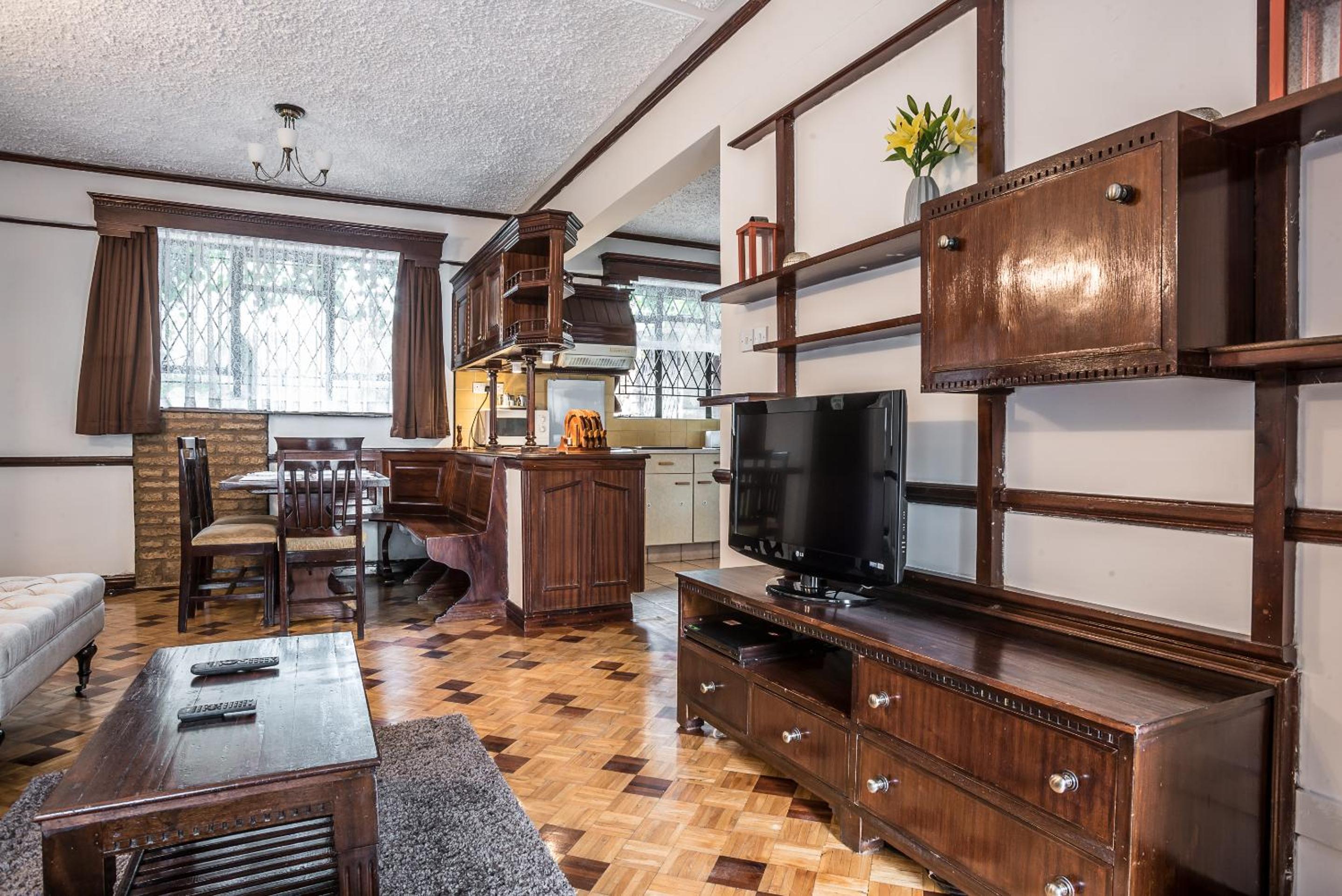 One-Bedroom Apartment - Photo 8
