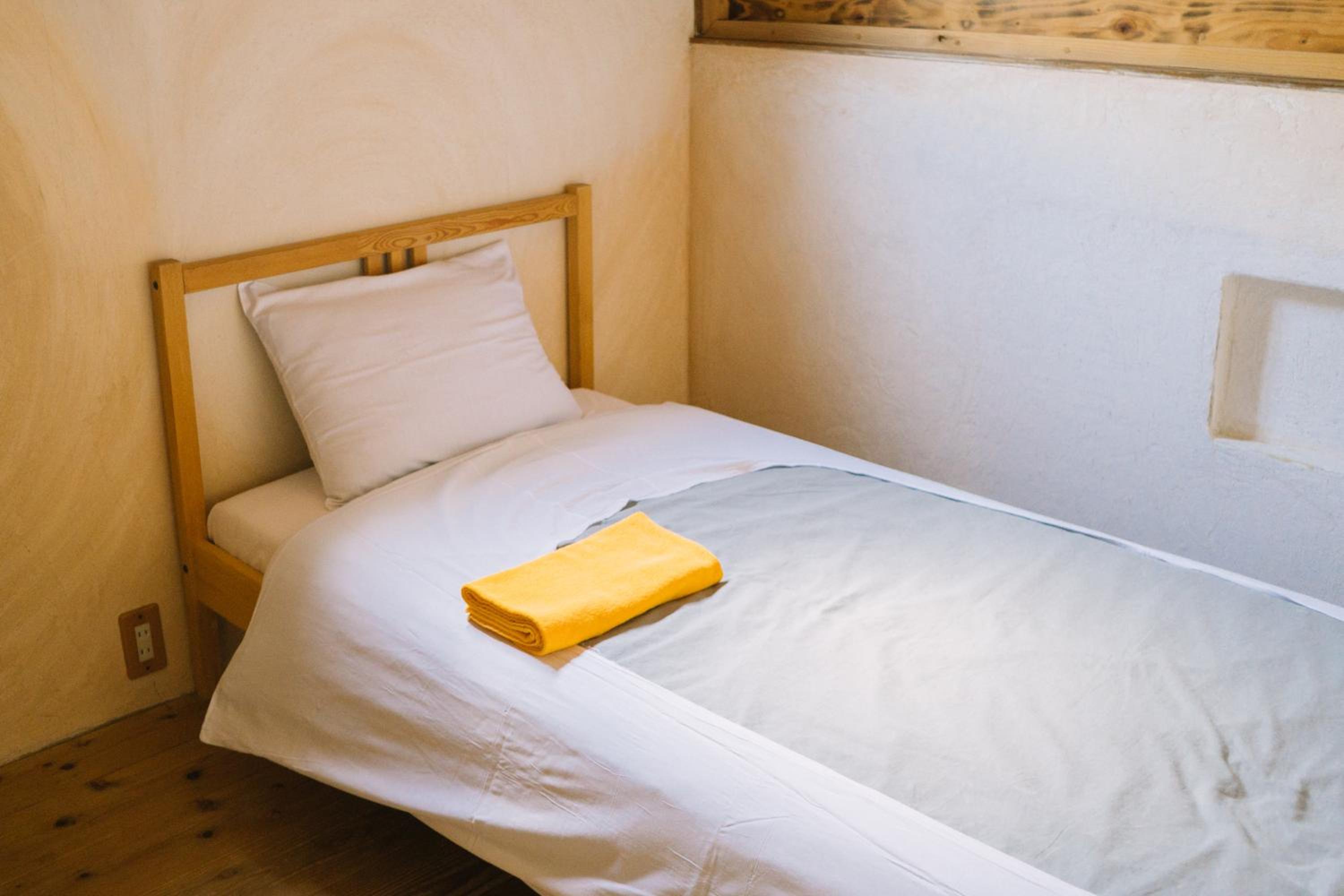 Single Room photo 2