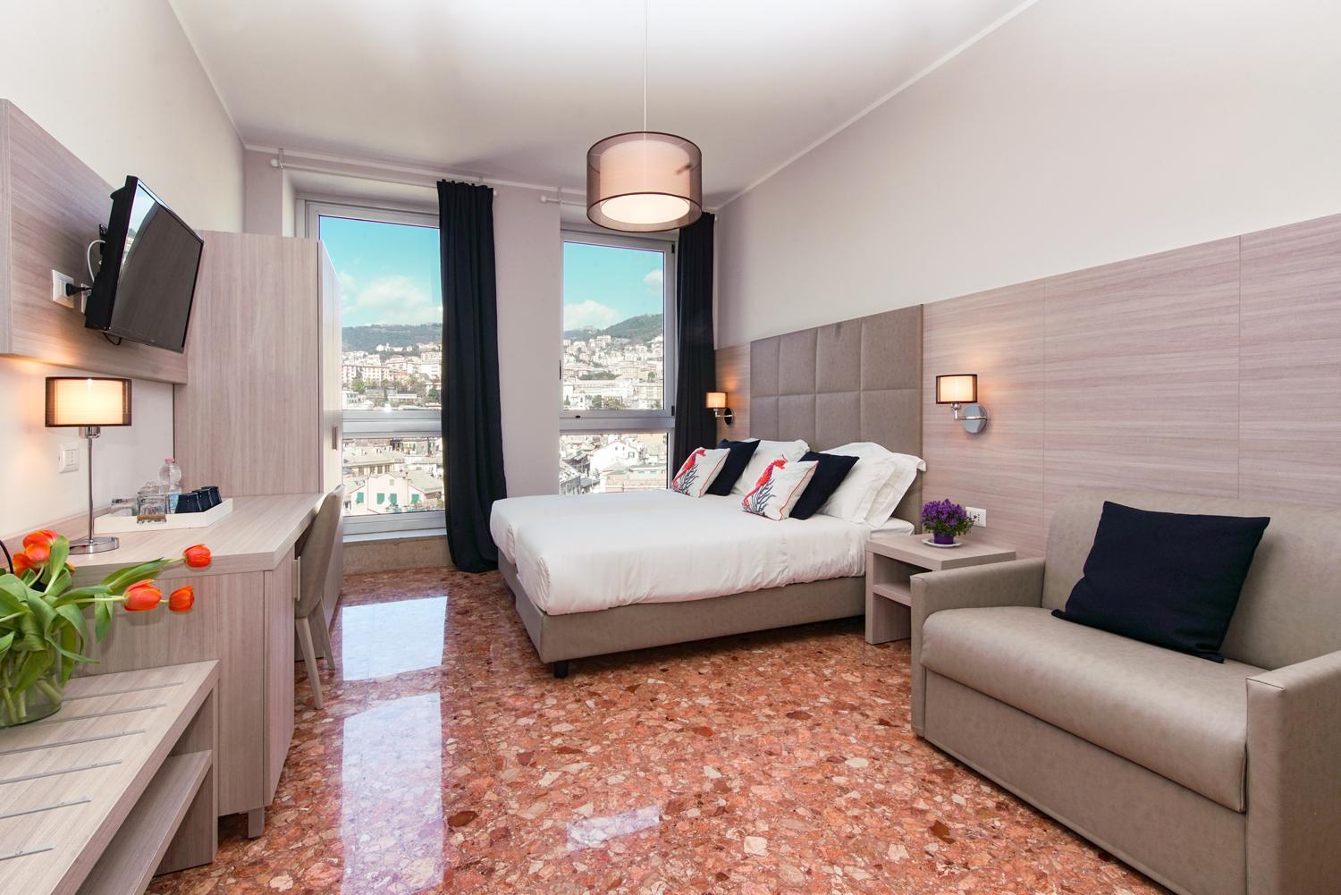 Triple Room with City View - Photo 2