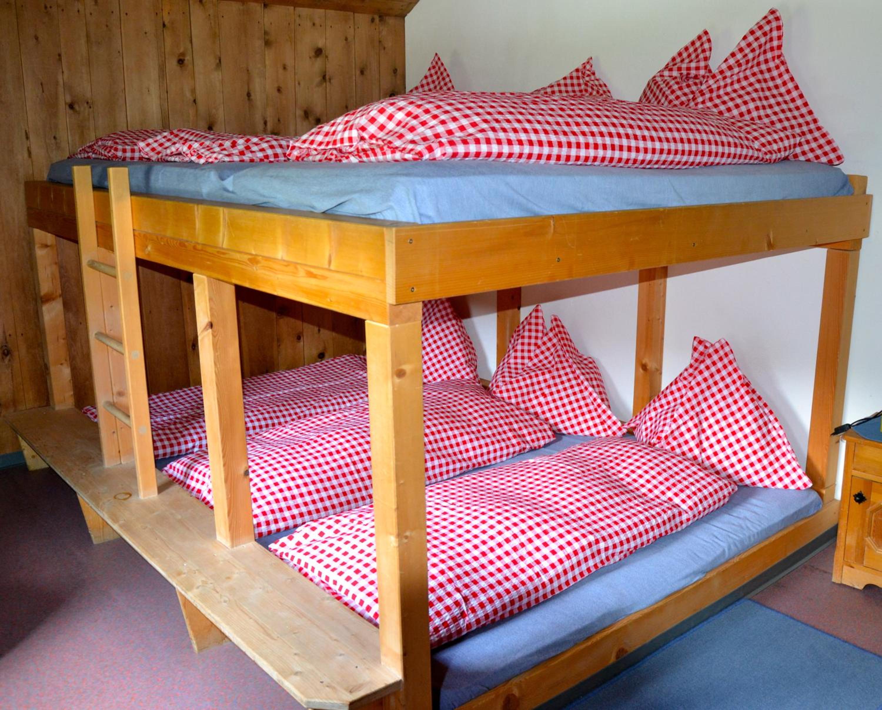 Single Bed in Dormitory Room photo 1