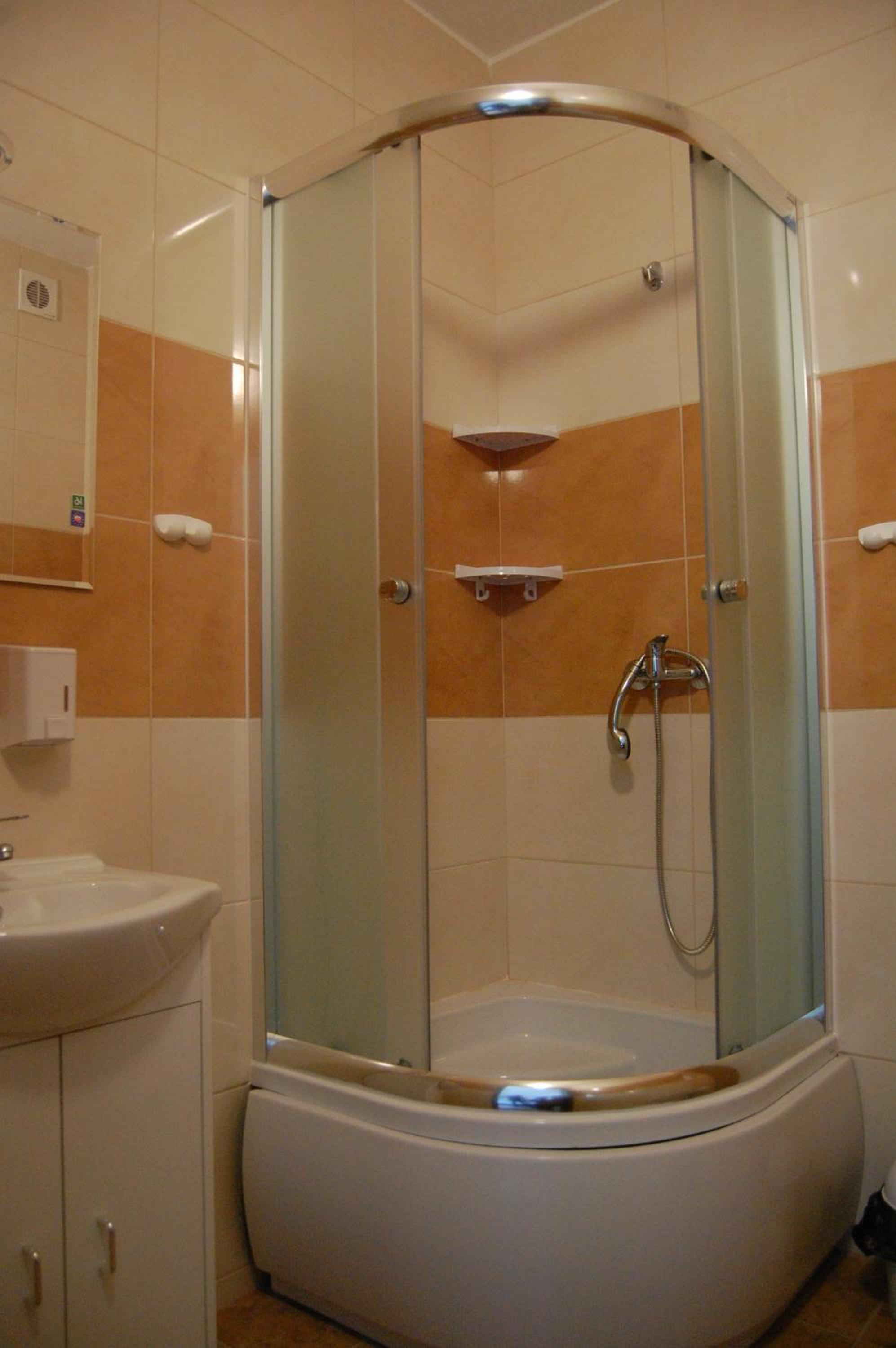 Standard Twin Room photo 3